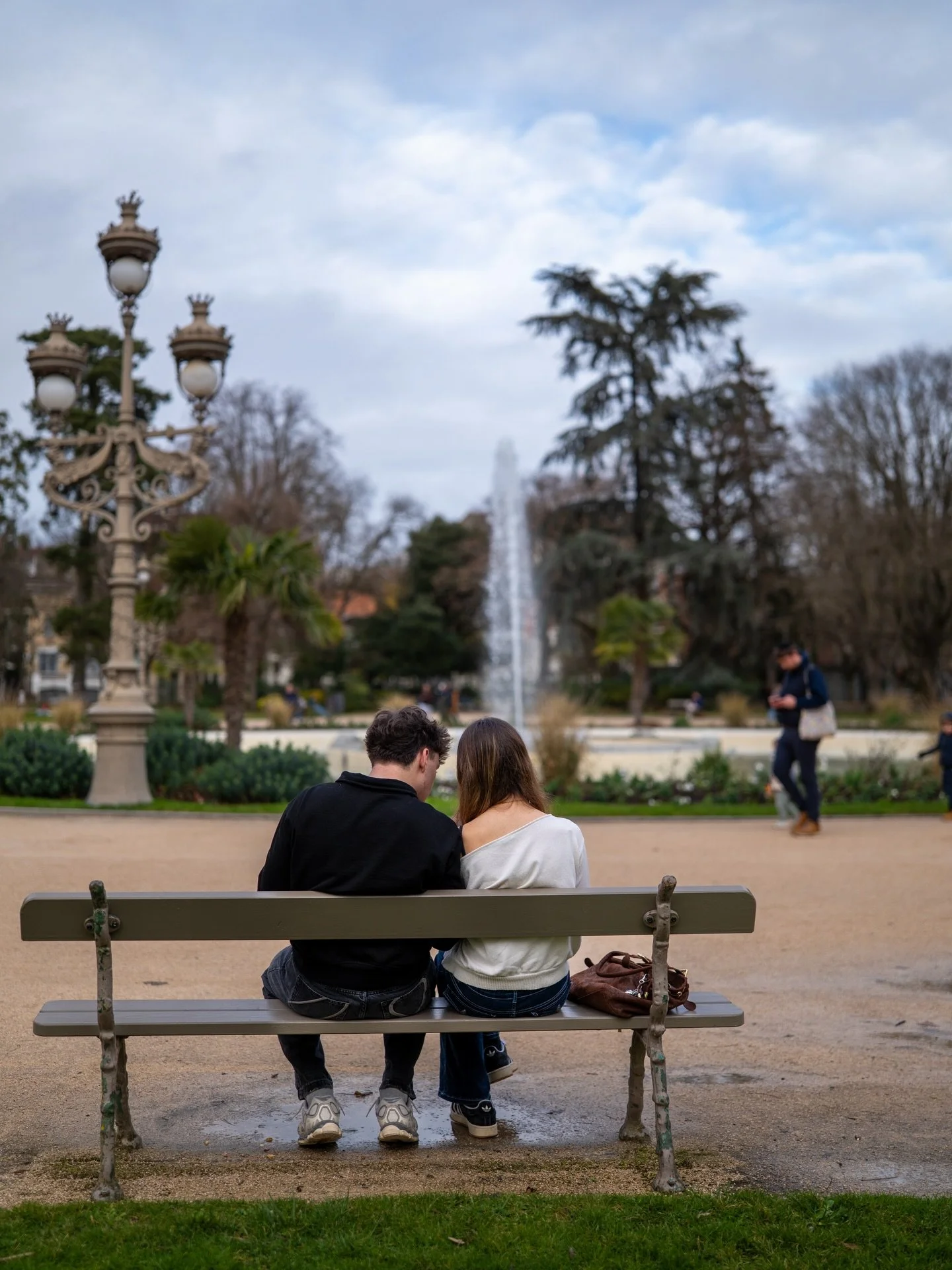 Je sais que je parle que de &ccedil;a mais &ccedil;a fait 3-4 jours qu&rsquo;on a du ciel bleu ! Alors pas compl&egrave;tement bleu et pas toute la journ&eacute;e mais quand m&ecirc;me. Je comprendrai jamais ce qui pr&eacute;f&egrave;rent la pluie.