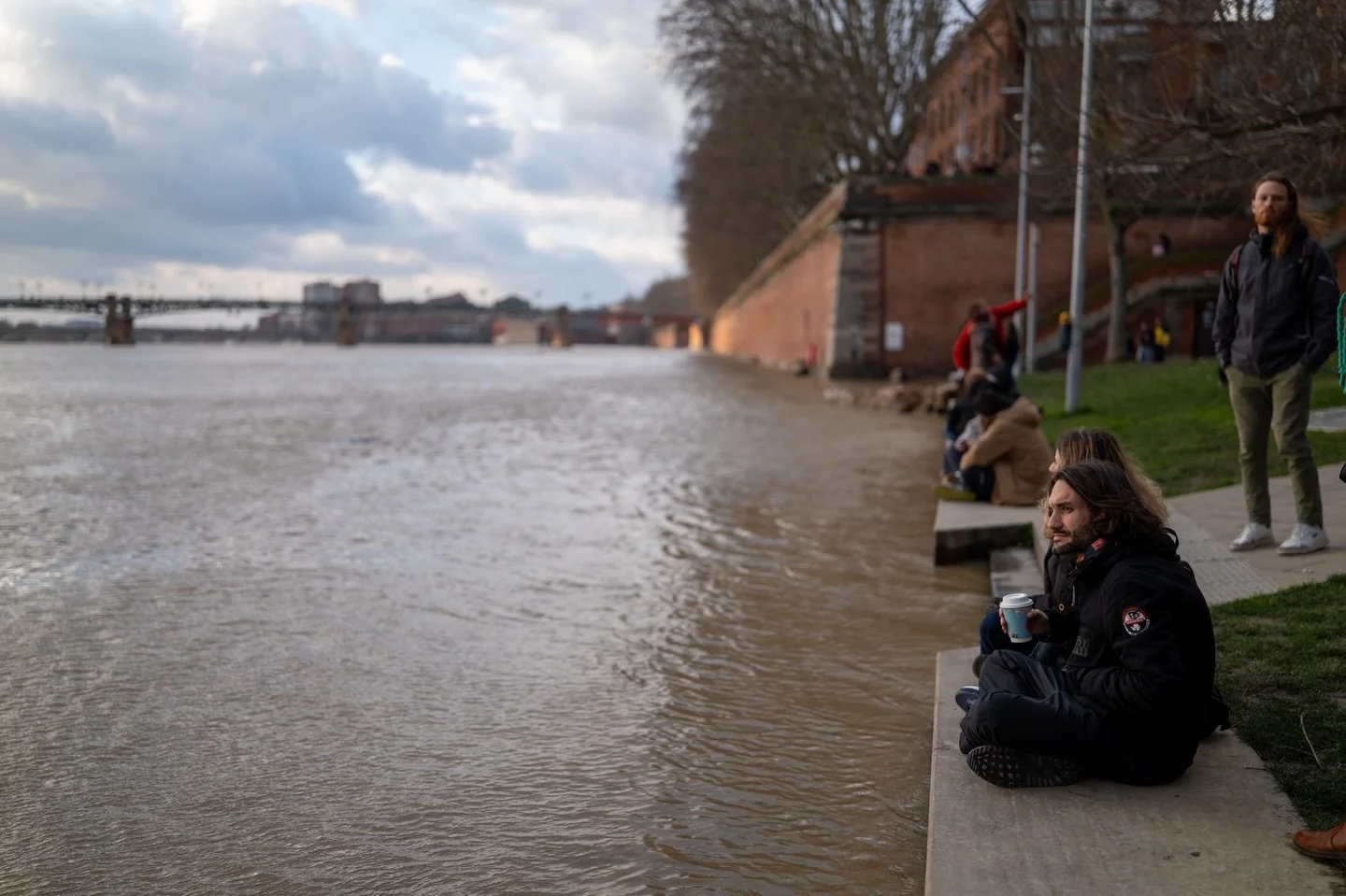 Je sais je sais, les photos de la crue de la Garonne vous sortent par les yeux mais c&rsquo;est l&rsquo;actualit&eacute;, c&rsquo;est comme &ccedil;a, alors arr&ecirc;tez de r&acirc;ler !
