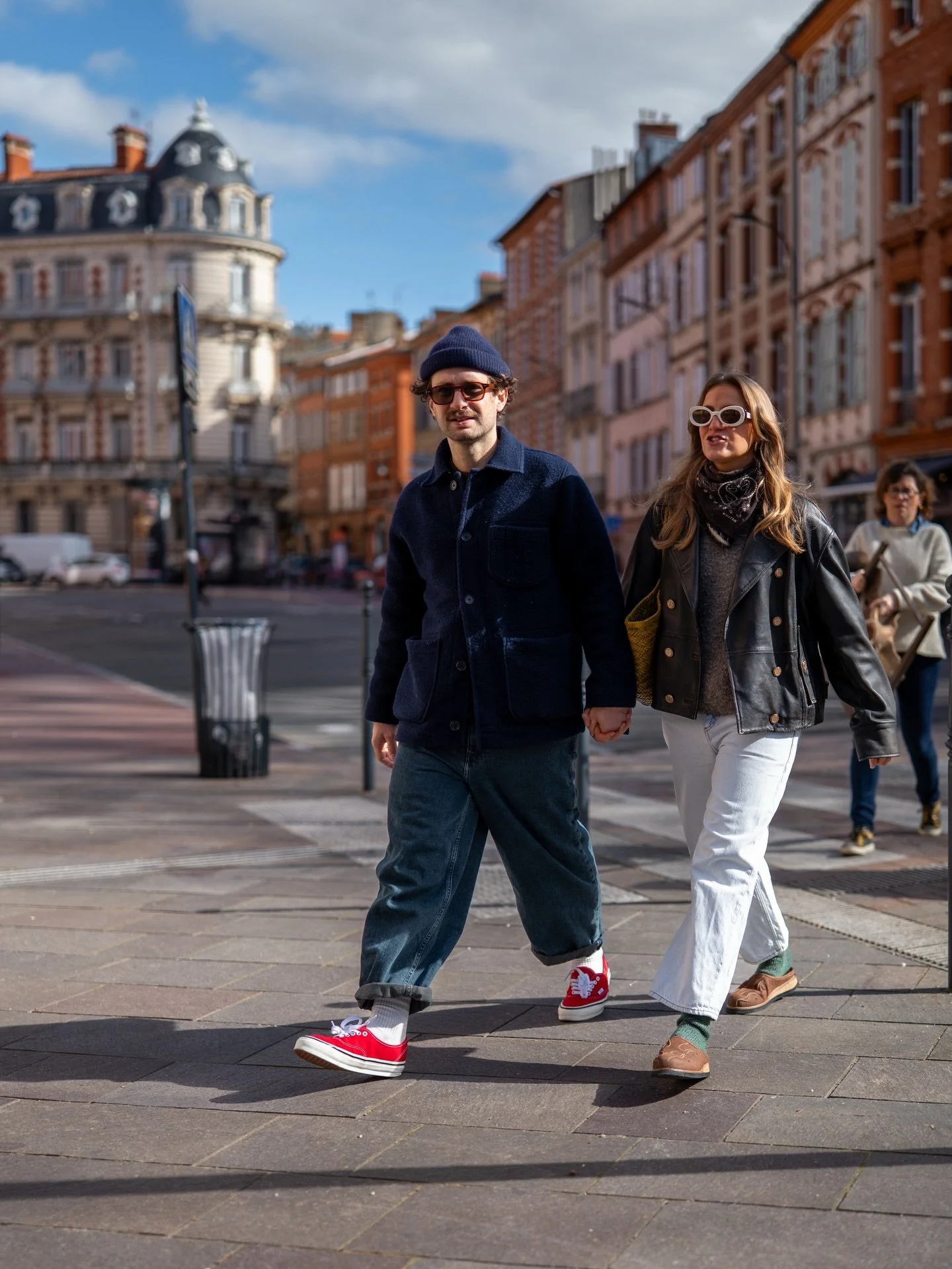 Le soleil est l&agrave;, les gens sont de sortie, plus styl&eacute;s que jamais (et les chiens aussi)