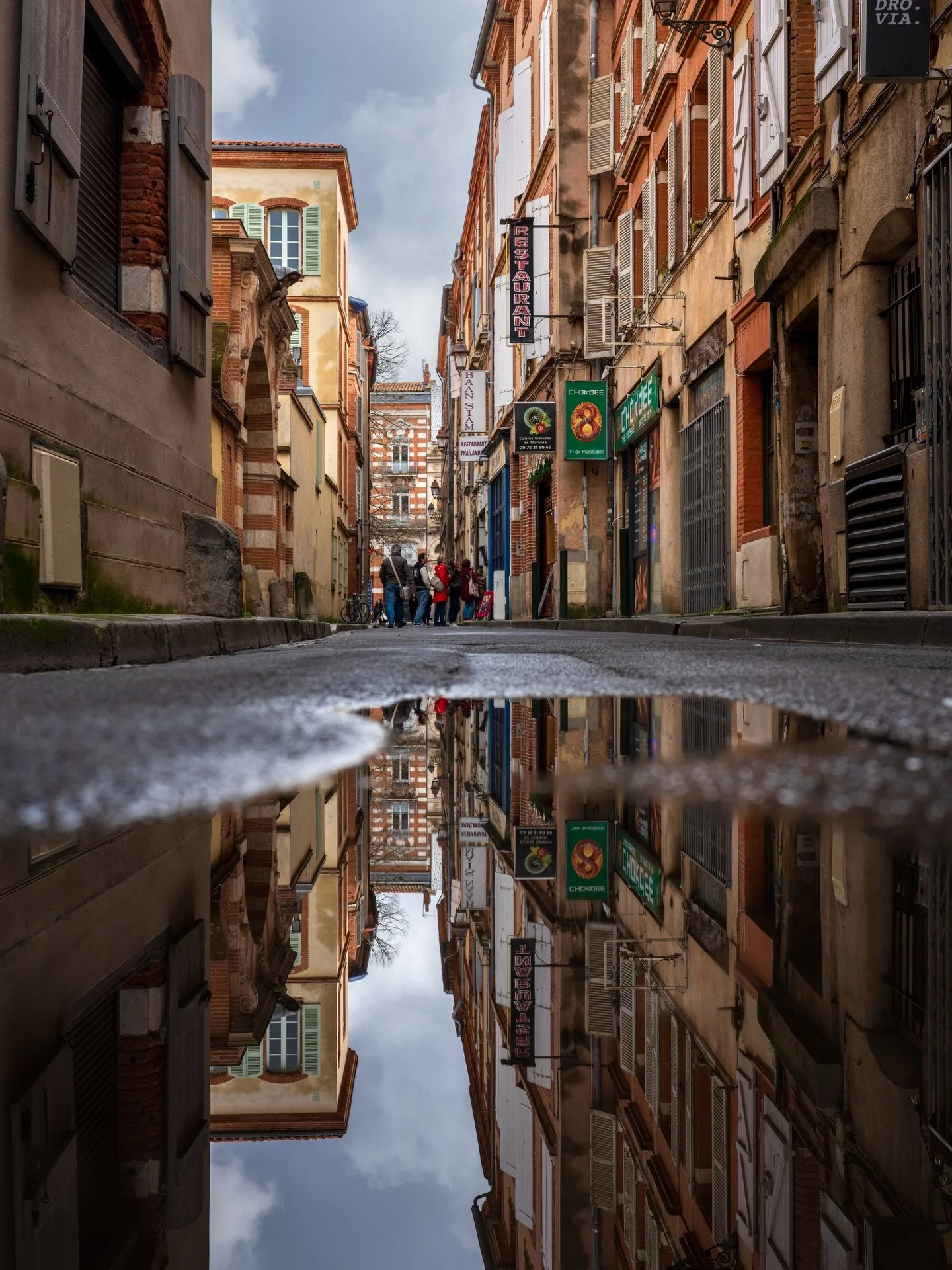 Une journ&eacute;e nuageuse, une journ&eacute;e ensoleill&eacute;e et du froid. Voil&agrave; pour le week-end !
Et le carnaval &eacute;videmment, avec de magnifiques couleurs 🤩