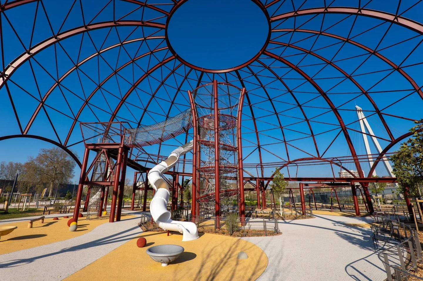 Meilleure nouvelle de la semaine : dimanche&hellip; on change d&rsquo;heure 🥹☀️