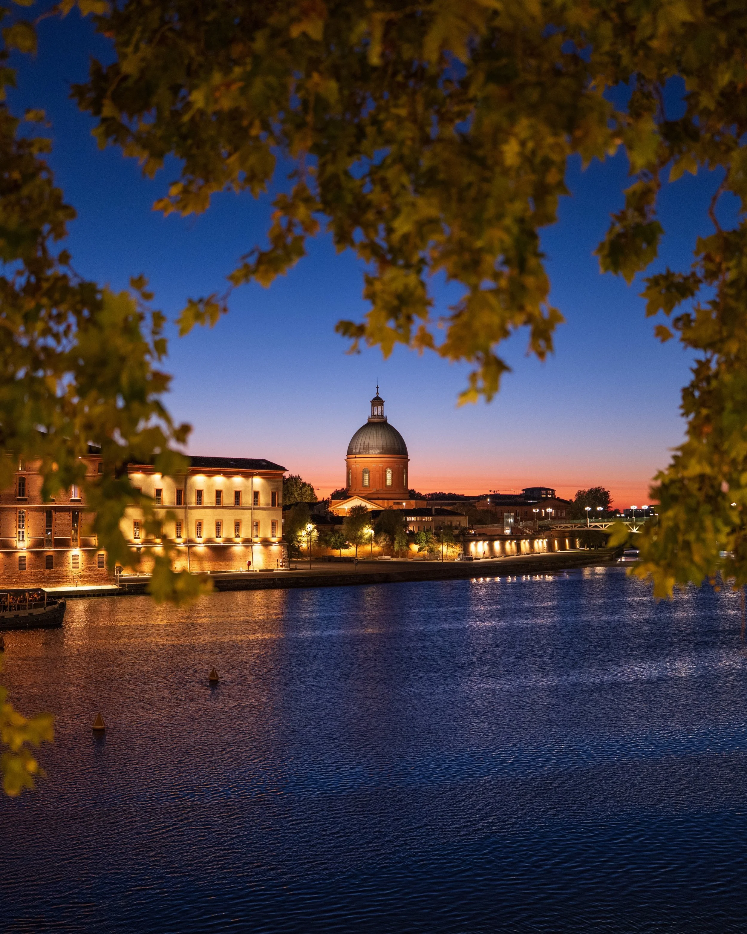 Heure dor&eacute;e, heure bleue, Toulouse et la lumi&egrave;re 🙌