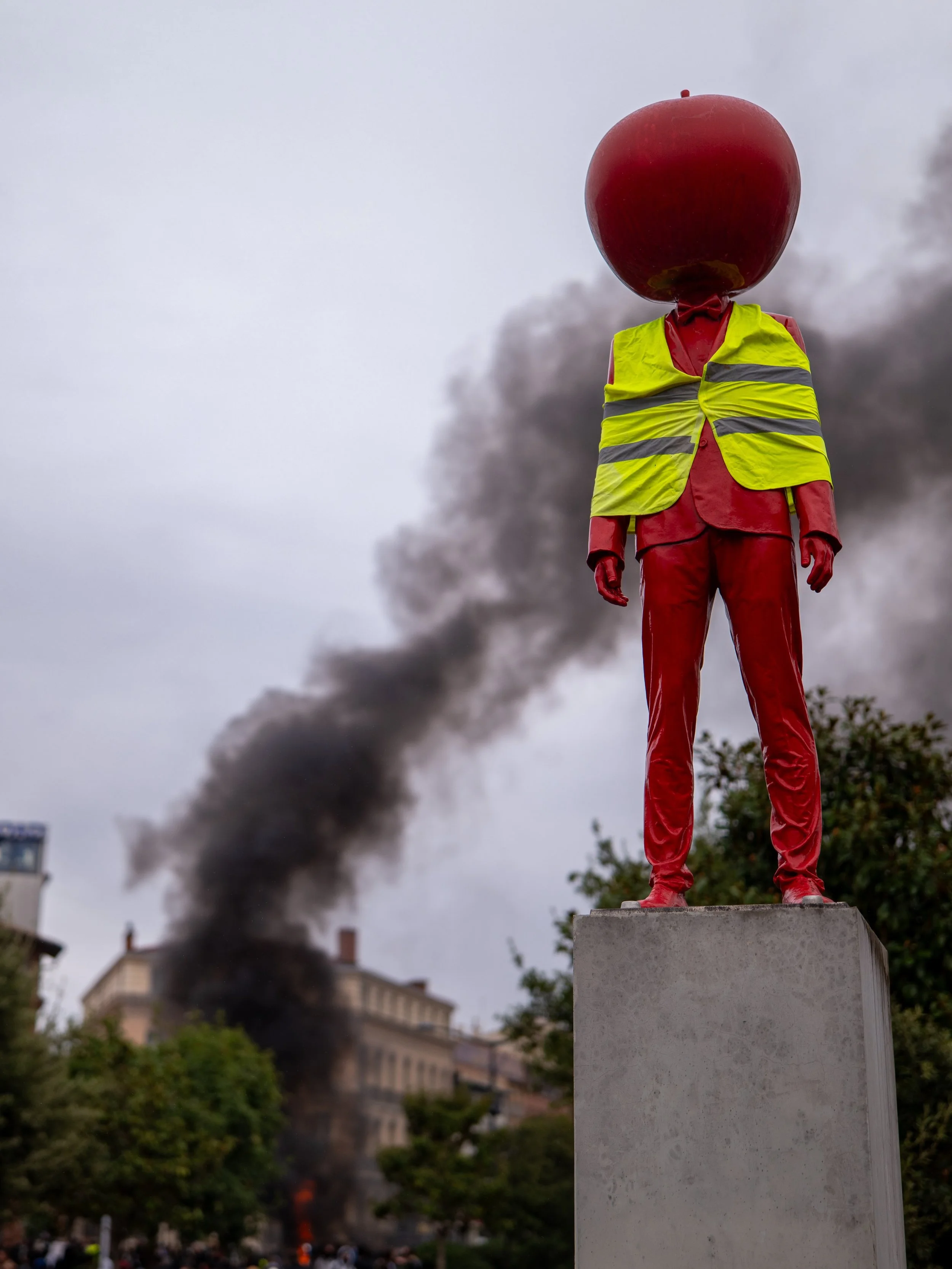 Manif du 17 octobre. Je suis peu politis&eacute; et encore moins engag&eacute;, alors vous excitez pas, je fais juste des photos de ce que je vois 🤗