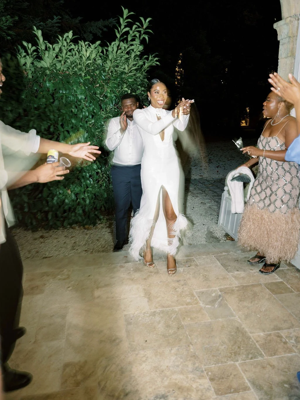 Modern wedding playlist: curating the perfect soundtrack for your day