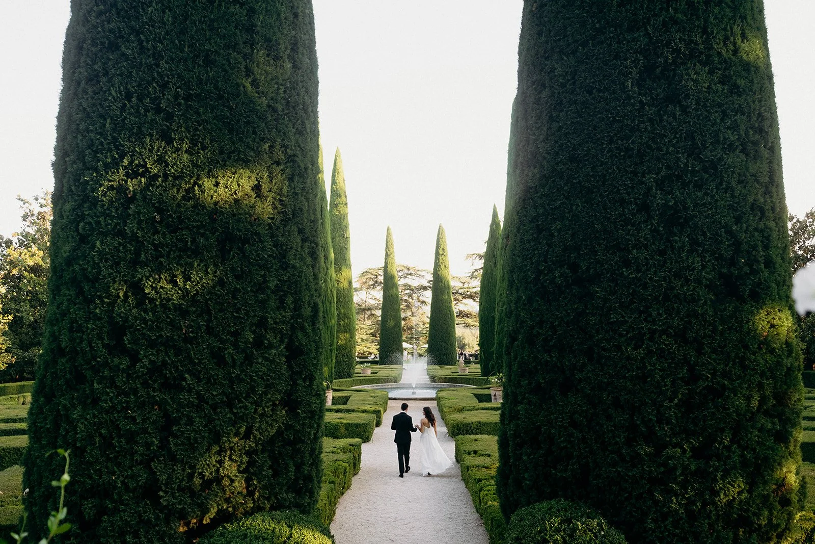 Paris vs Provence: Which Is Right for Your French Wedding?