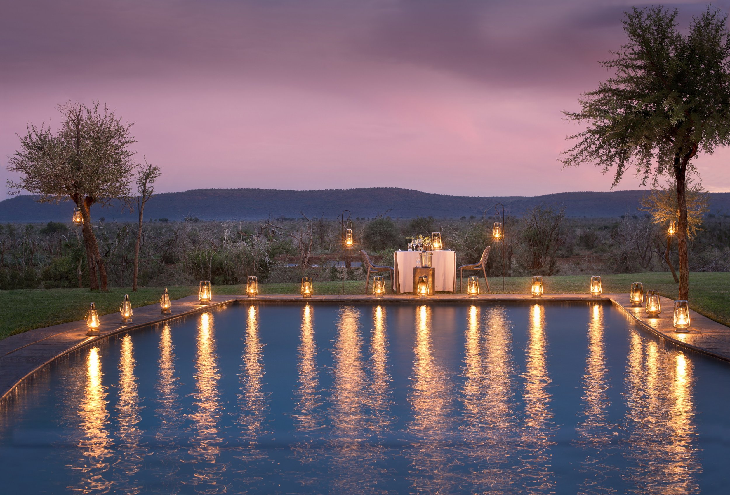 Madikwe Safari Lodge_Dining_Lelapa Lodge_6_Pool Dining.jpg