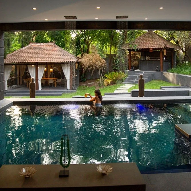 Have your heard about the NOMO Package at Fairlawns? 

 NOMO means a &ldquo;Night On My Own&rdquo;, where guests are encouraged to escape to the tranquil luxury of Fairlawns Hotel &amp; Spa for an overnight stay for one, to indulge in the art of slow