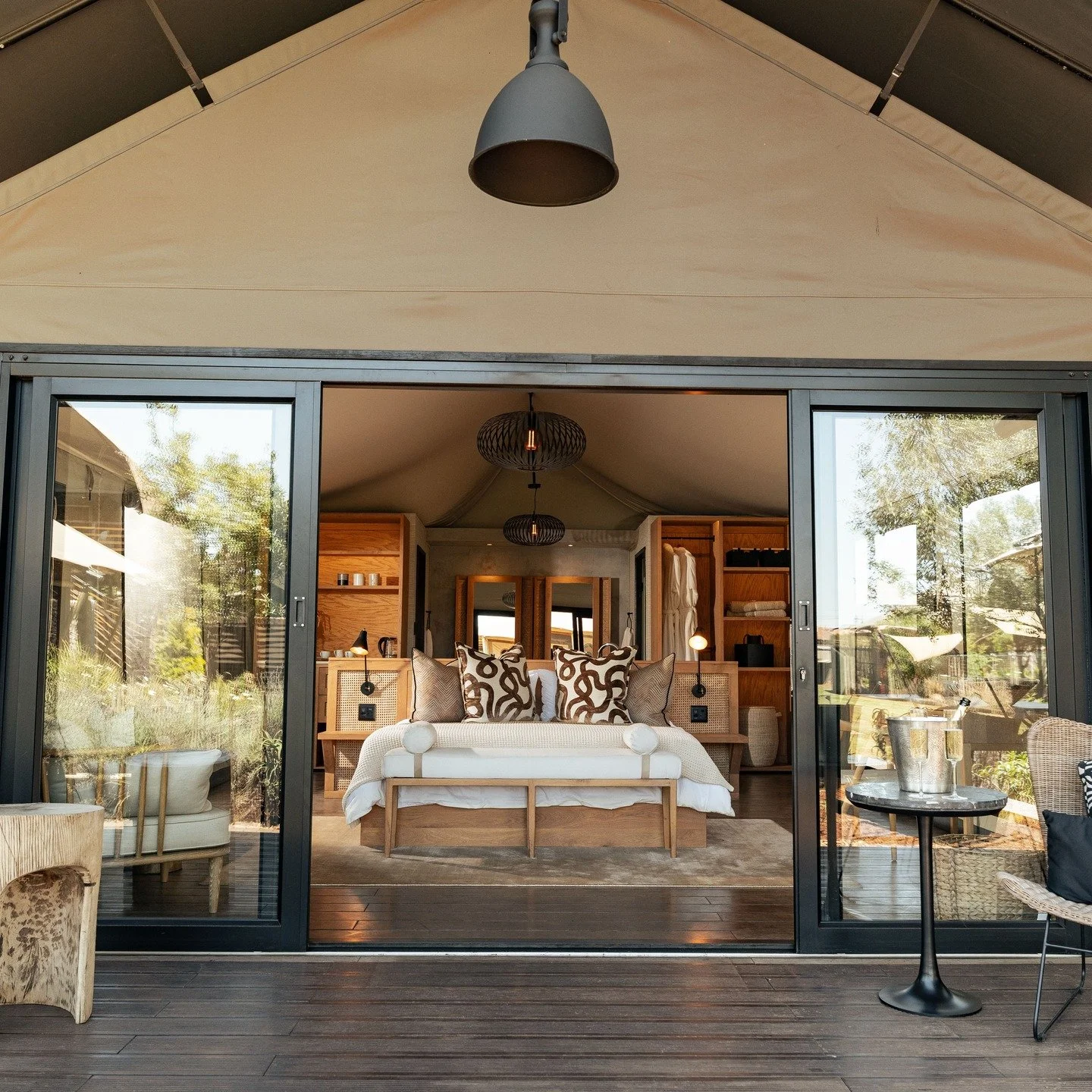 This week Team TP will be attending the Zambia Coffee morning at the High Commission. 

We will be proudly representing @Carmines River Lodge in South Luangwa and @Shearzone Safaris, which currently offers Mozhi Bush Camp in Kafue and will be launchi