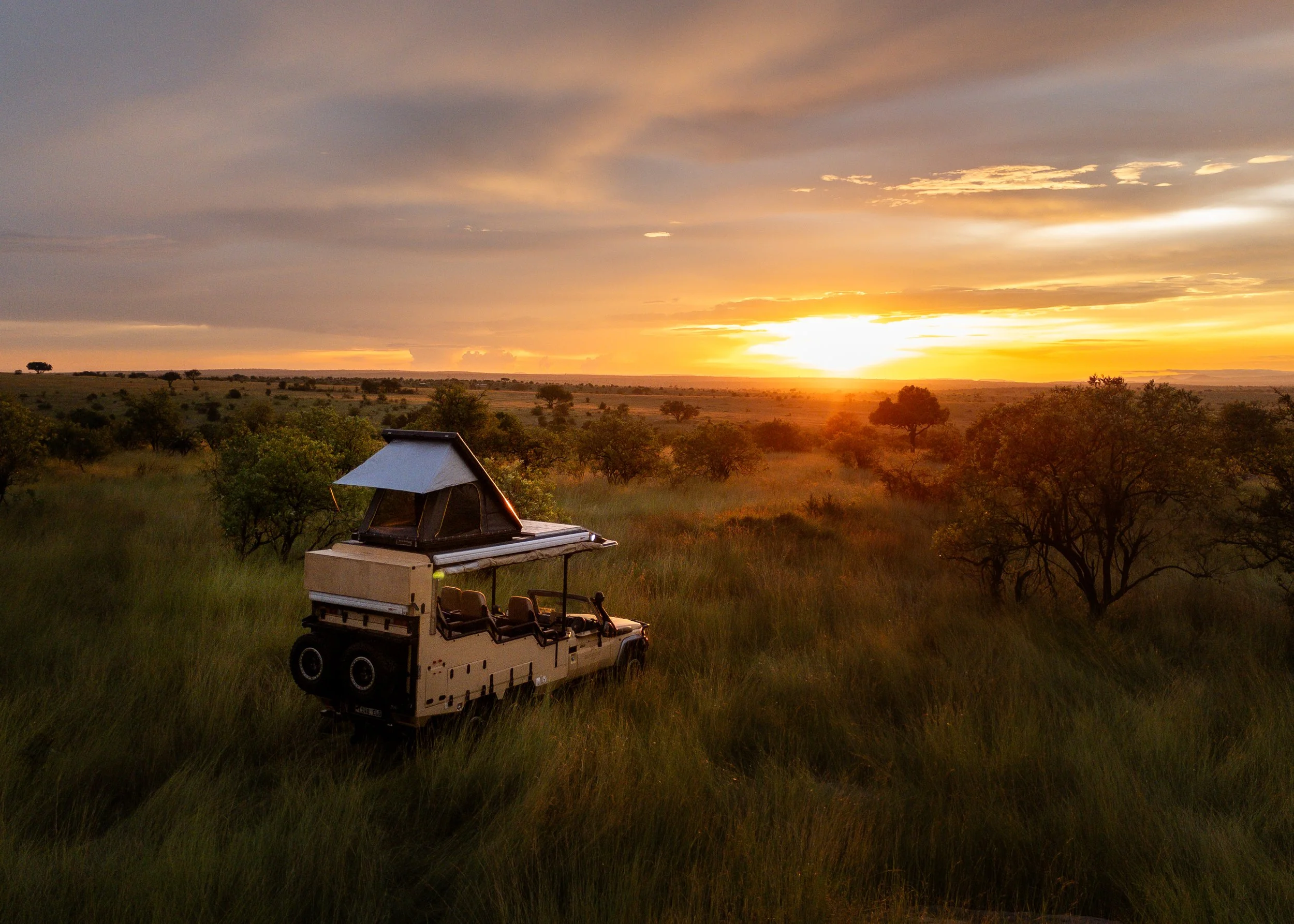 Bushtops Safari Camps: Private Game Drive Vehicles 