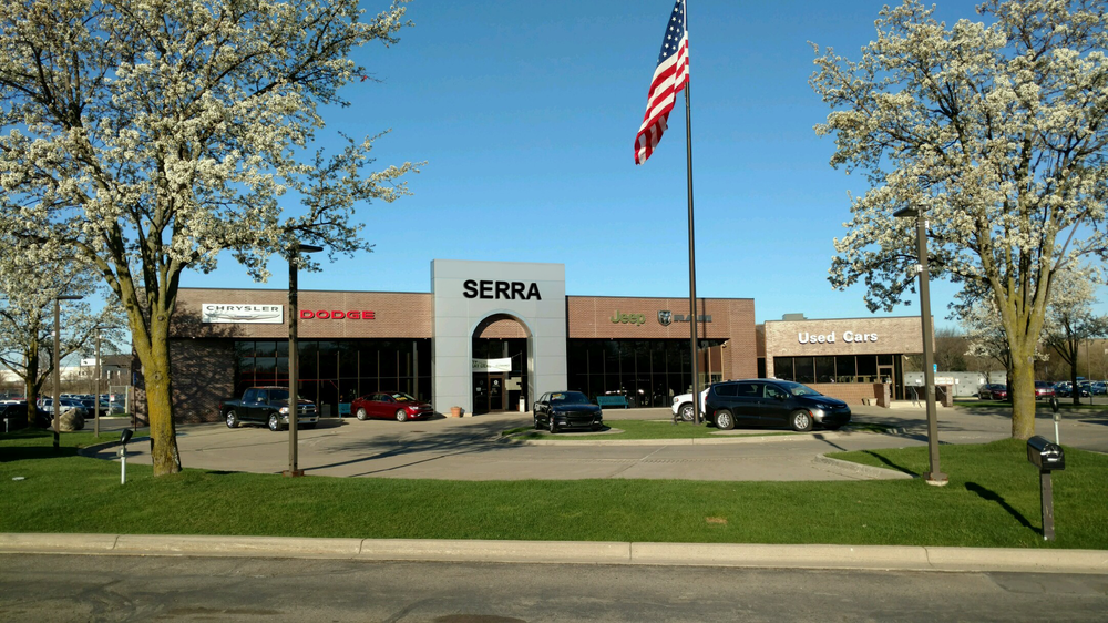 Serra Chrysler Dodge Jeep Ram Lake Orion — Serra Automotive