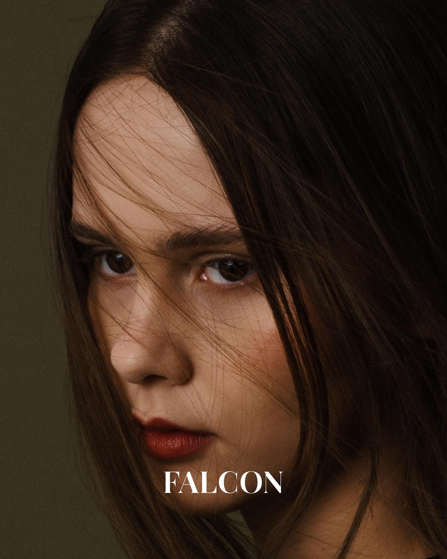 hair &amp; make-up for @falcon.magazine 🤍

photographer: @mirza_muslic 
model: @larampascher 
stylist: @la.znoon 
designer: Astrid Eigner
Fashion Editor: Giulia Nasui @giulia.nasui, Maria Valeria
Cannavo @mariavaleriacb 

#falcon #editorial #makeupa