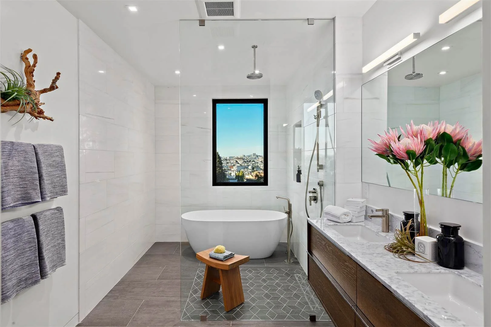 MLS 365 Liberty St San Francisco.46.JPG