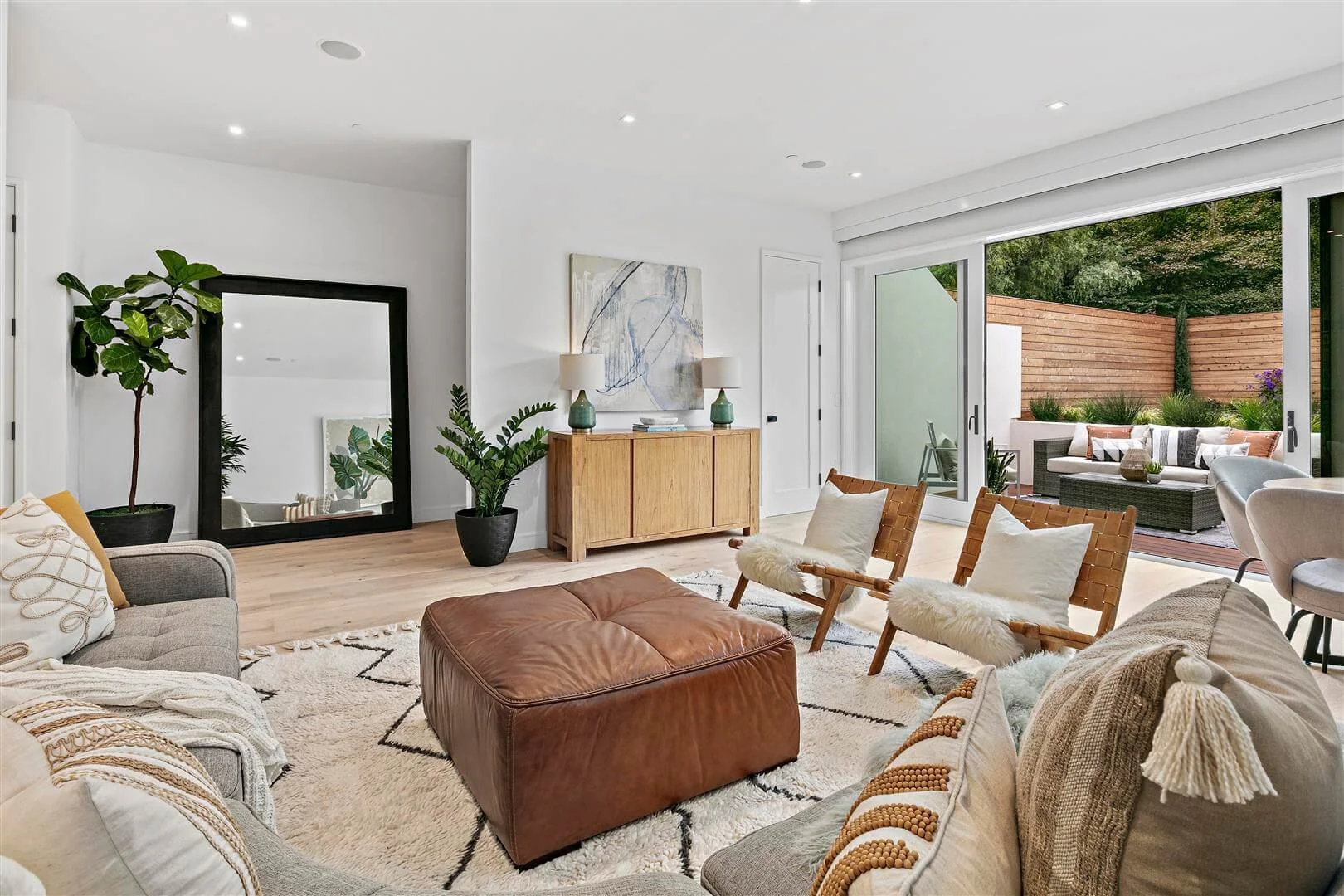 MLS 232 Clipper St San Francisco076.JPG