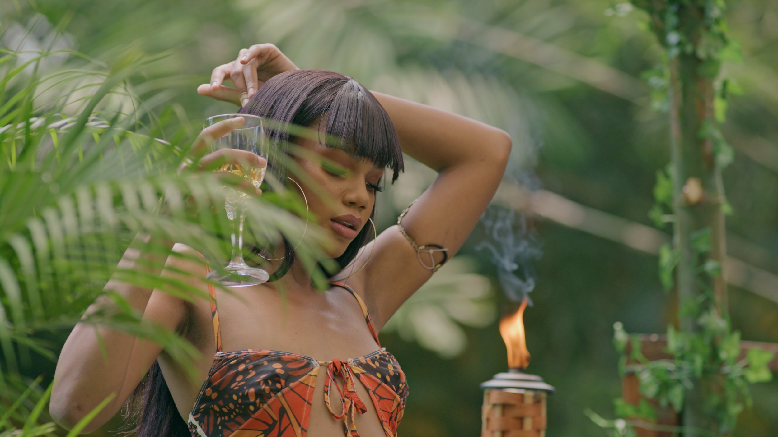 ISLAND GYAL CUT 3.00_00_26_06.Still016.jpg