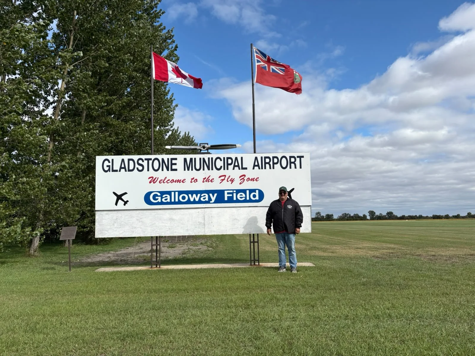 gladstone airport.jpeg