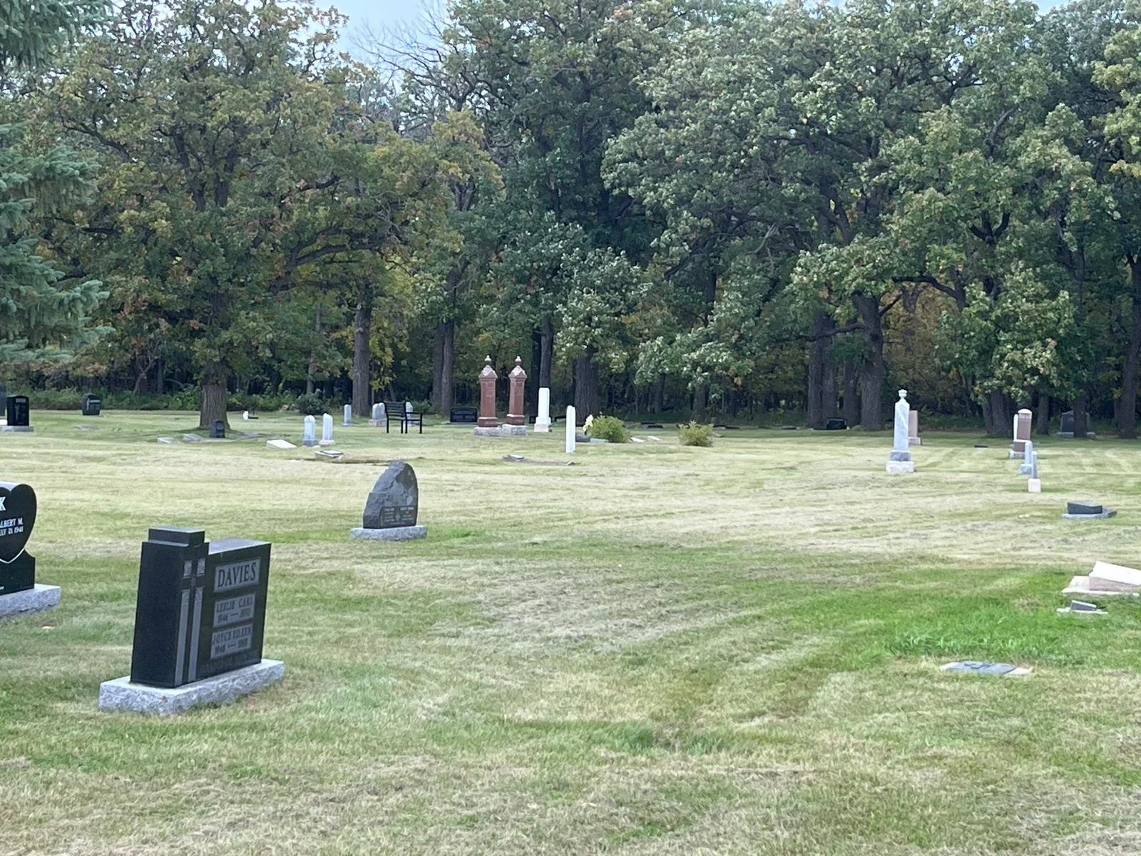 Westbourne Cemetery.jpeg