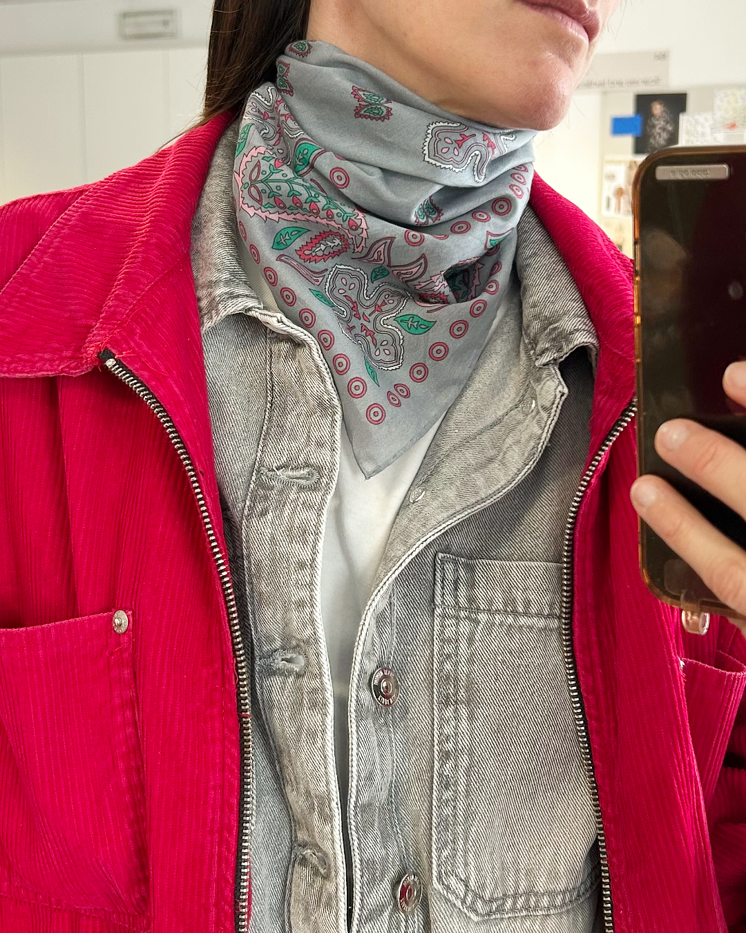 Paisley 8 Aprile-1.png