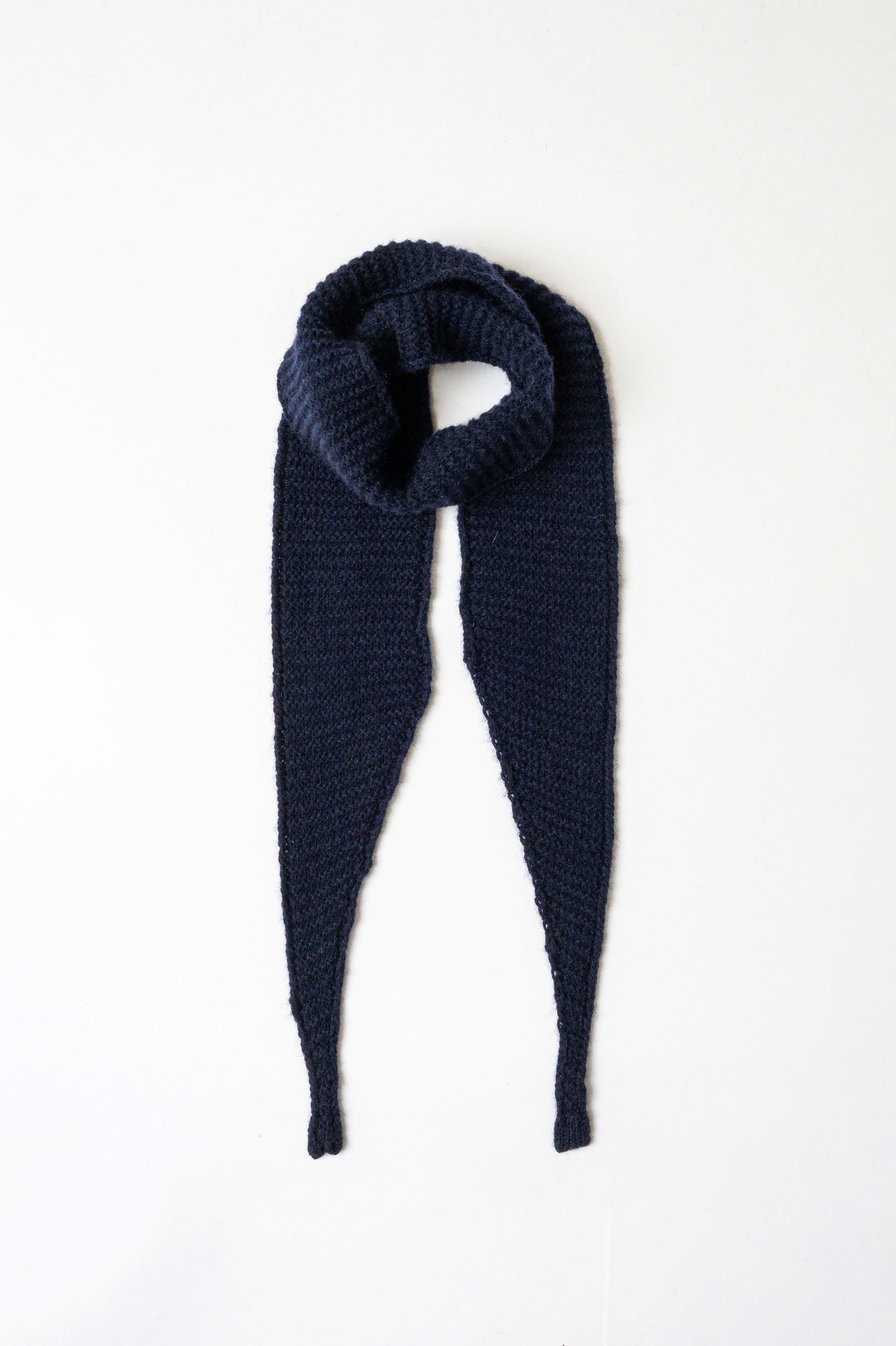 Sciarpa stretta in maglia di puro cashmere | Blu notte