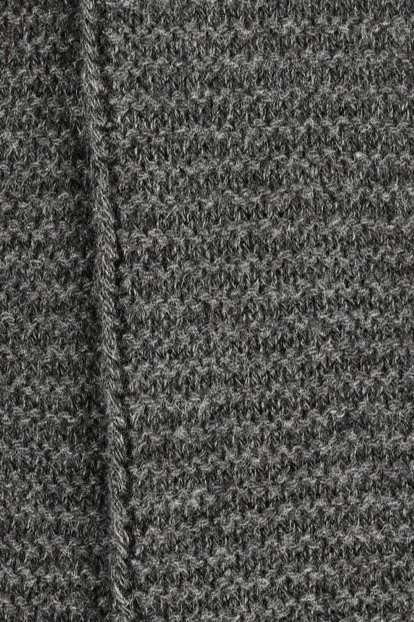 ABSTRACT-FW2526-SKM01.jpg