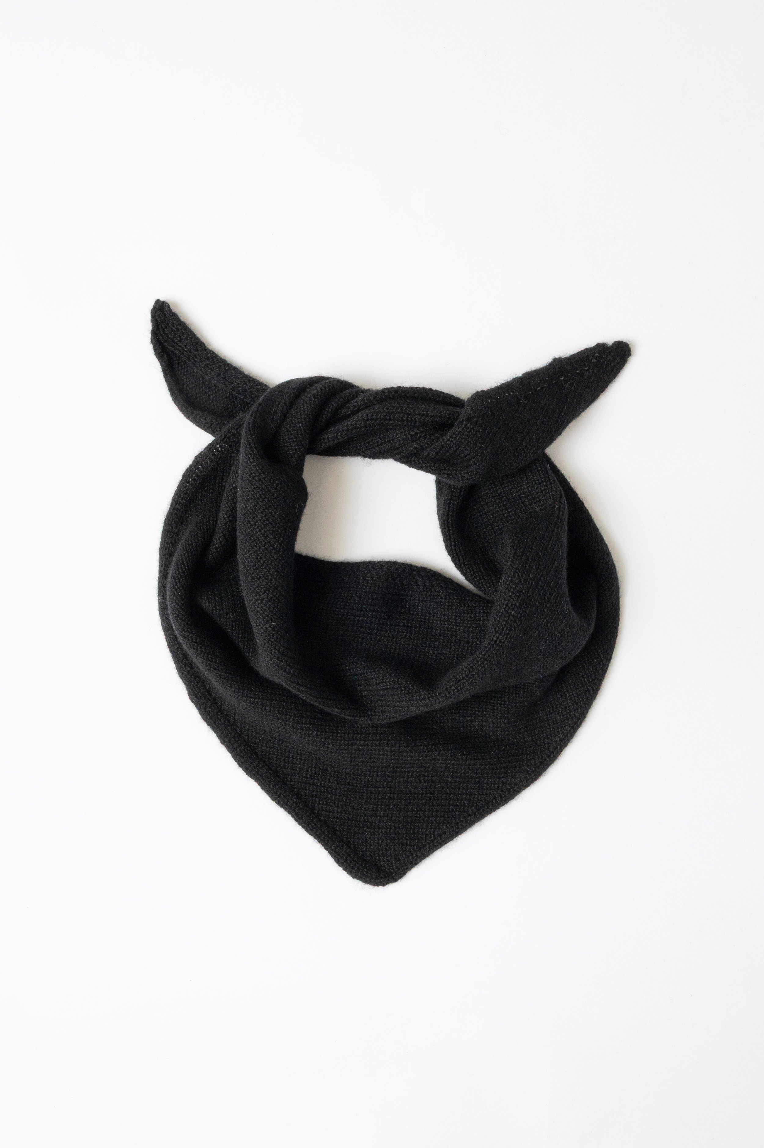 Bandana triangolare di maglia in puro cashmere | Nero