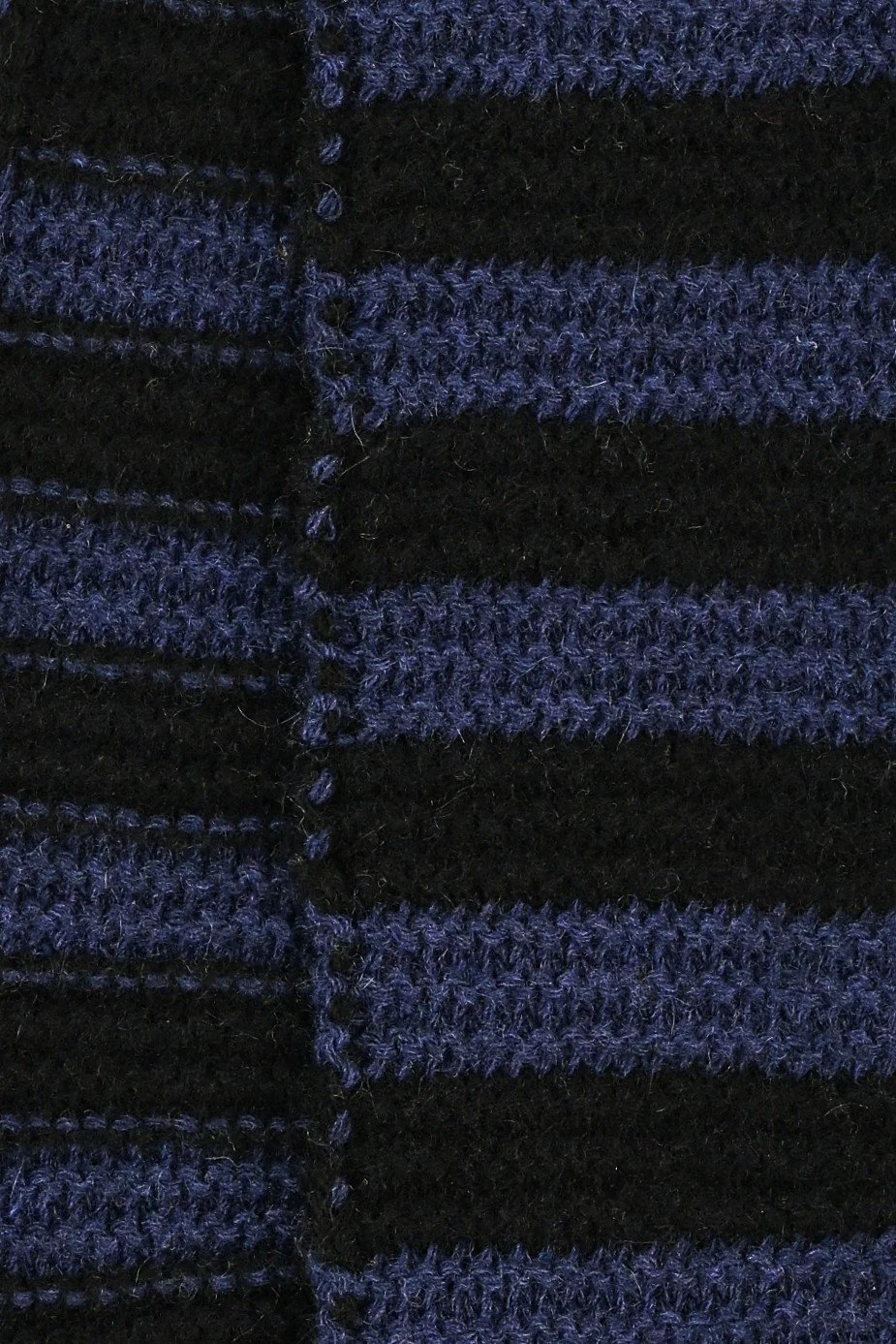ABSTRACT-FW2526-SKS36.jpg