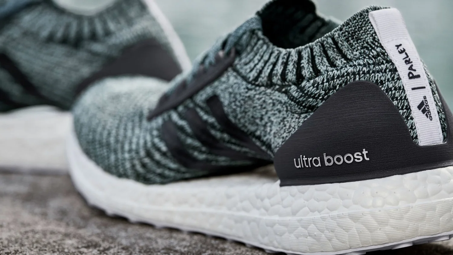 adidas gazelle silver green womens Adidas x Parley Unisex 4DFWD Core Black / Carbon / Grey Five Running Shoes