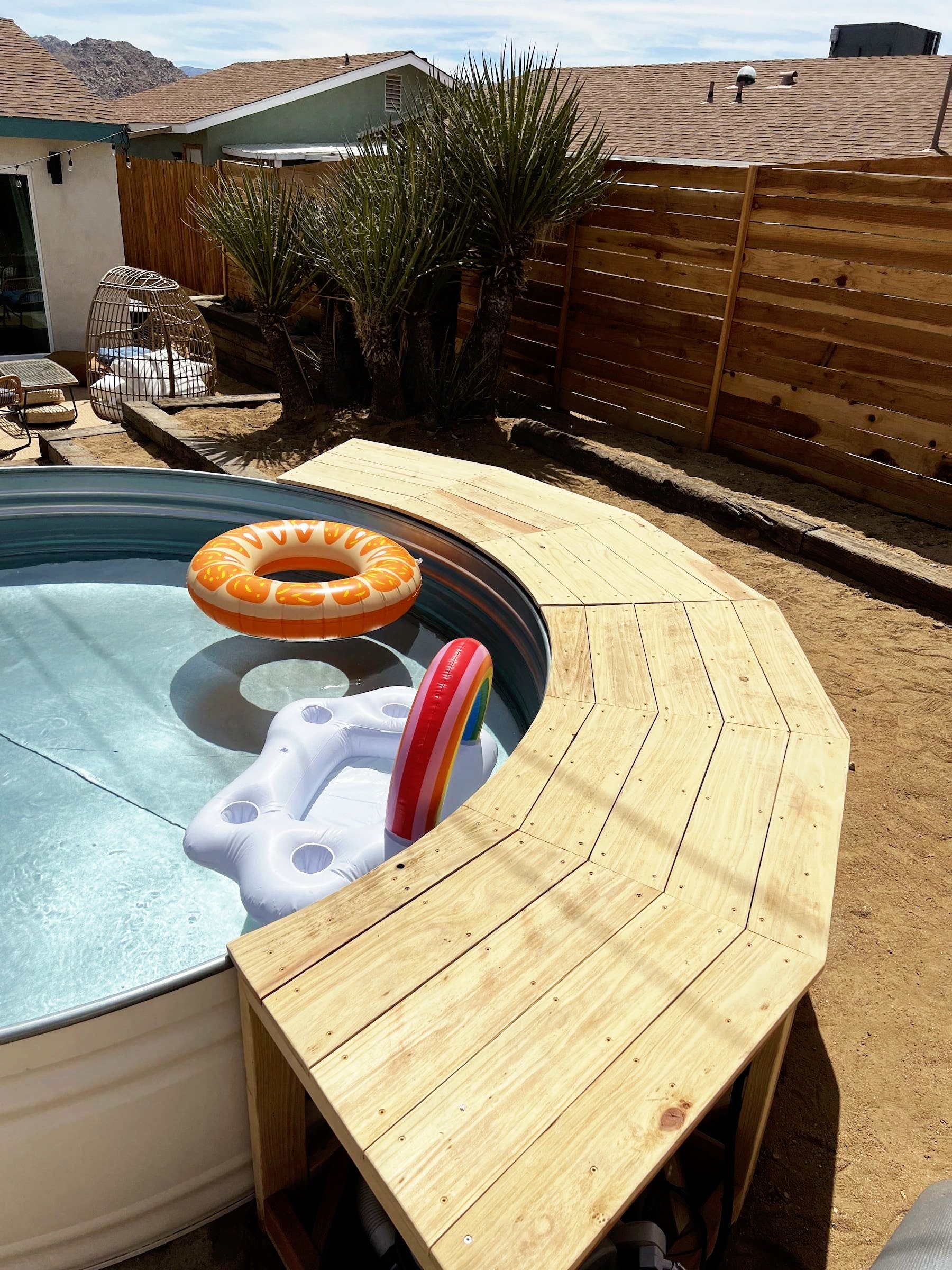 Stock Tank Pool Bench, Cowboy Pool Bench, Stock Tank Pool Seat, Bench Around Stock Tank Pool, Curved Bench For Stock Tank Pool