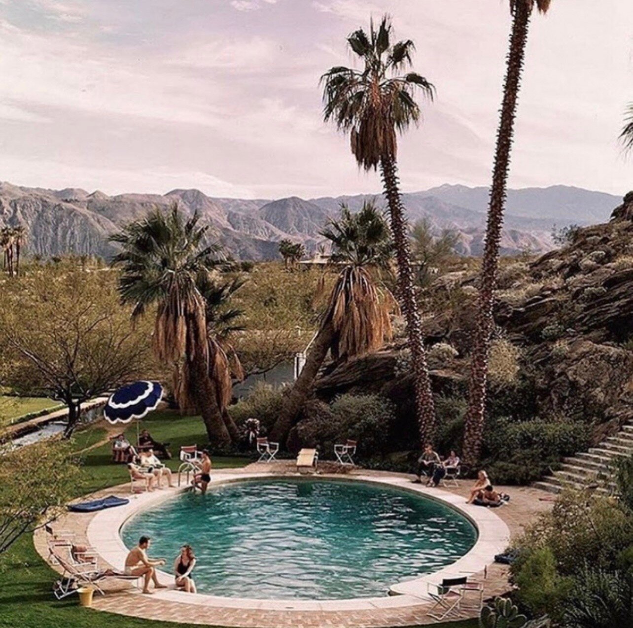 Dreamy pool design by Paul R Williams for The Palm Springs Tennis Club in 1947

Source | Unknown 
.
.
.
.
.
.
#paulreverewilliams #spanishcolonial #palmspringstennisclub
#houserenovation #franklloydwright #architect #architecture #iconichome #archite