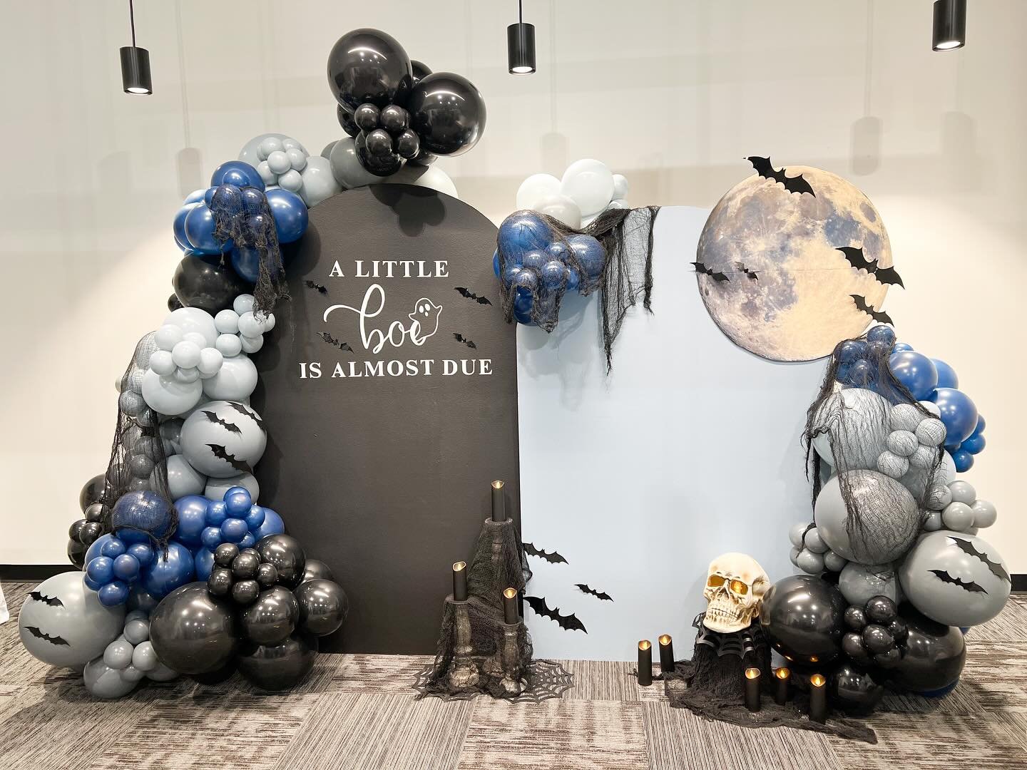 Throwing it back to one of my favorite setups! I love a good theme!!
.
.
.
.
.
.
.
Baby shower balloons | Tampa balloons | balloon backdrops | Halloween baby shower |