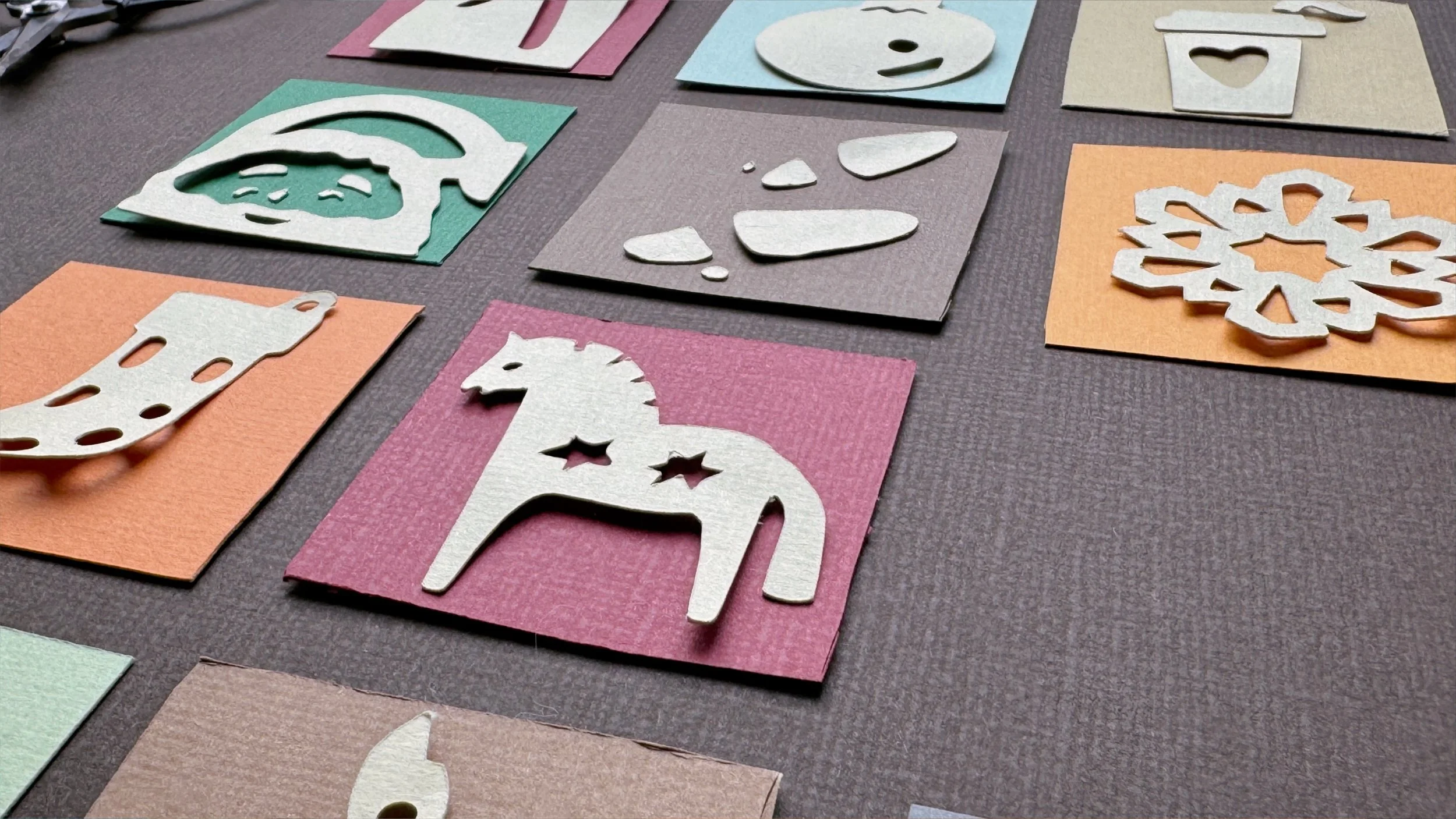 hollu jolly poscrads collage details