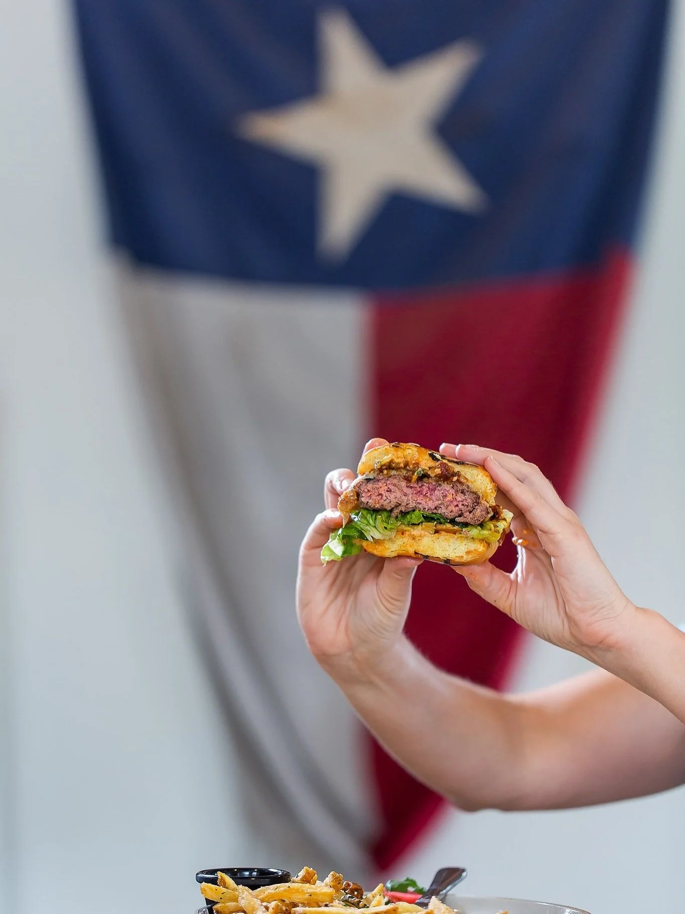 🍔 February Burger of the Month 🍔 

🍄 &lsquo;Shroom Service
A mesquite &amp; post oak grilled wagyu beef patty topped with &ldquo;drunken&rdquo; M&auml;rzen -rosemary sauteed mushrooms, gruyere cheese, house pickles &amp; citrus aioli on a brioche 