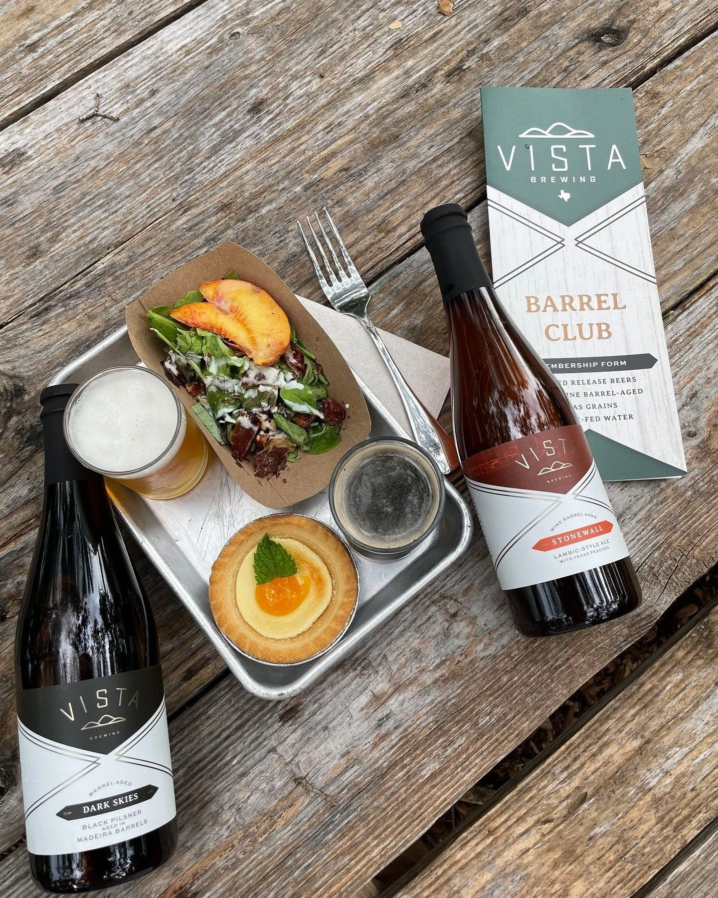 Club Member Wednesday + Barrel Club Reminder

It&rsquo;s one of our favorite days of the week: Club Member Wednesday!  Can Club and Barrel Club members can stop in and choose one perk per visit:

&bull; Complimentary half pour with a meal
&bull; Half