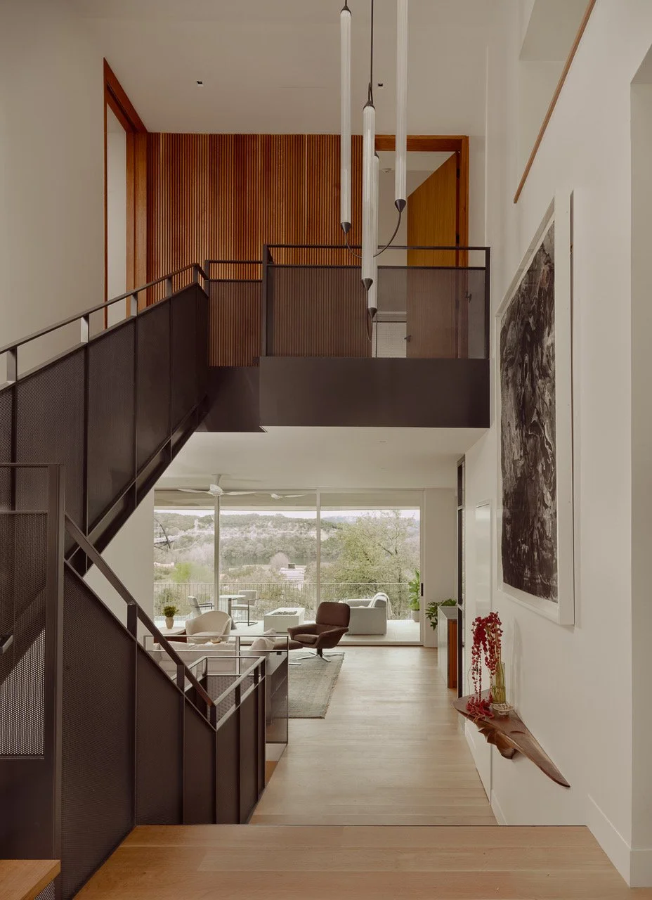upstairs28432.jpeg