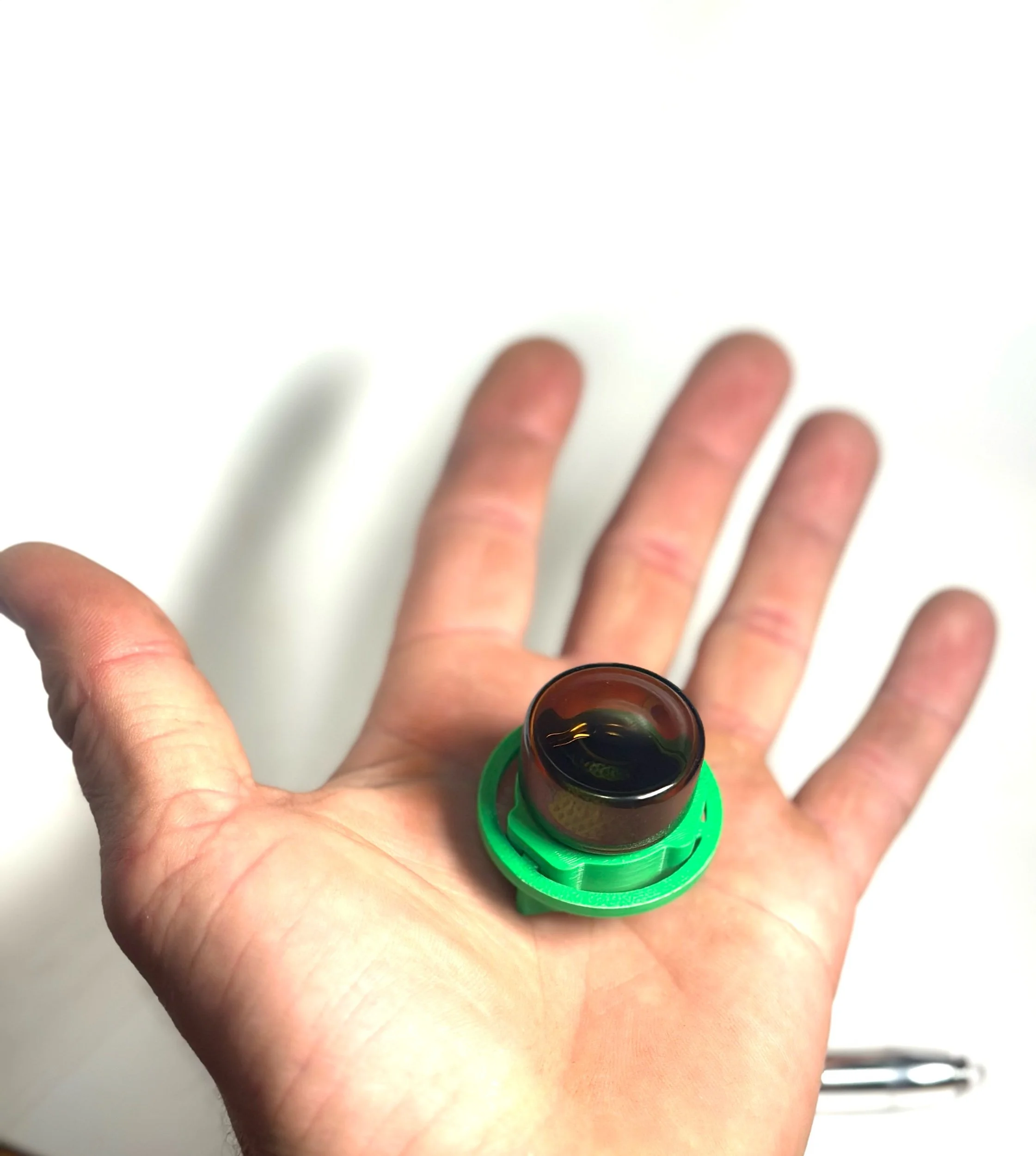 AntopiaUSA mini mega feeder V2, showing what is included