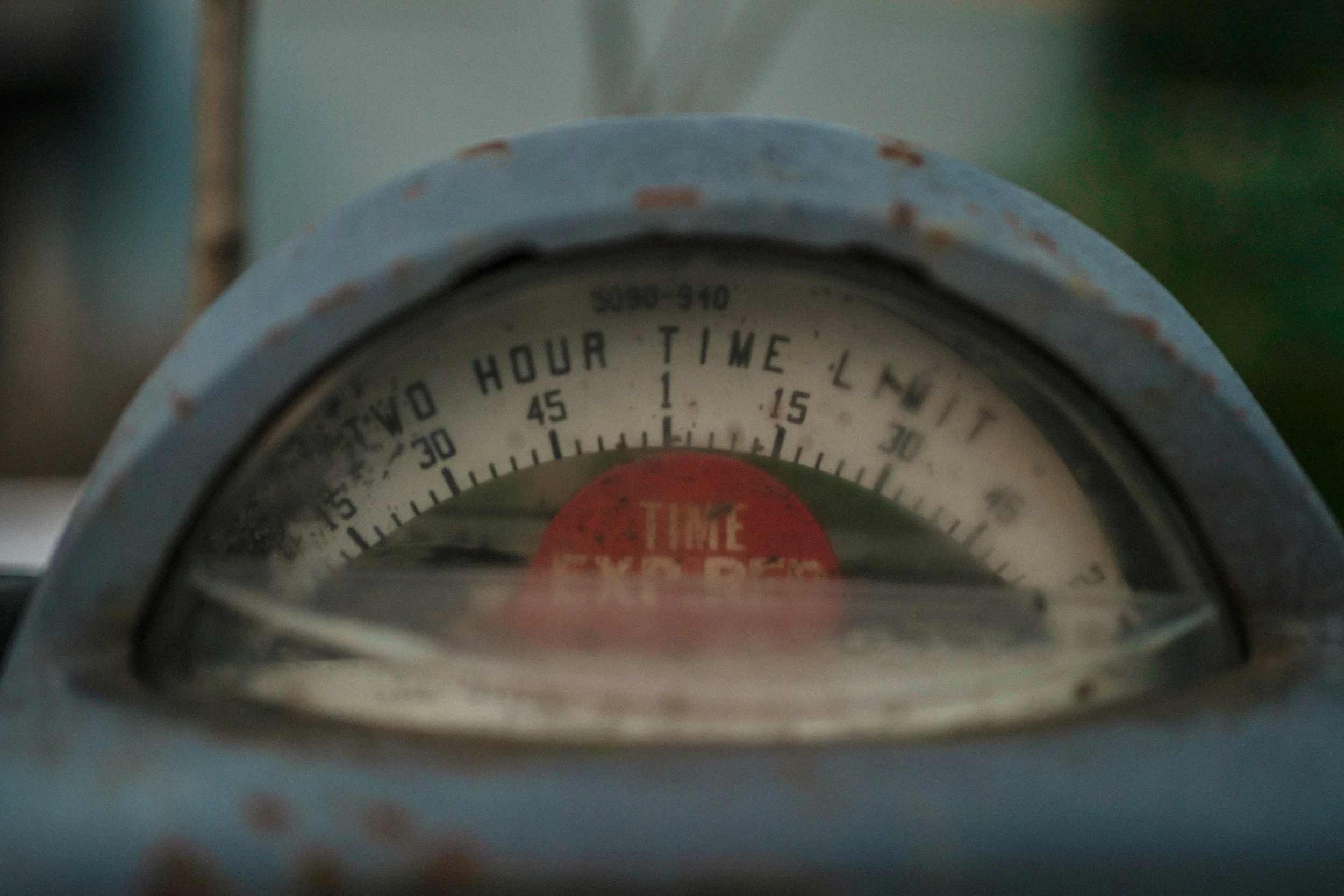 parking meter with time expired