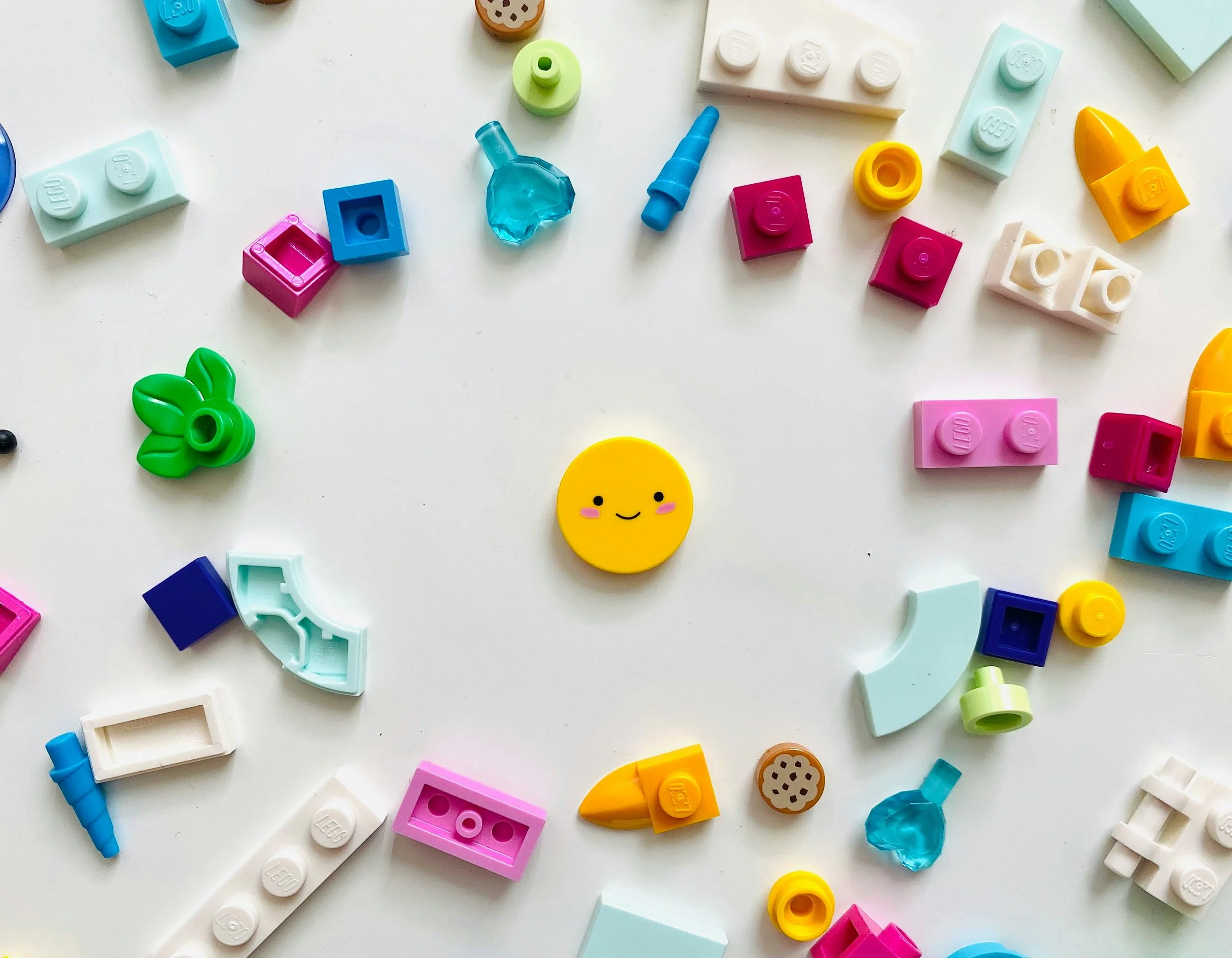 Legos in a circle with a smile face