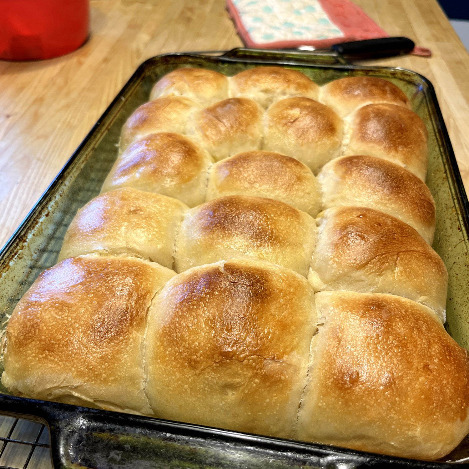 JASMINPLOUFFE_making-sourdough-bread-hawaiian-rolls.jpg