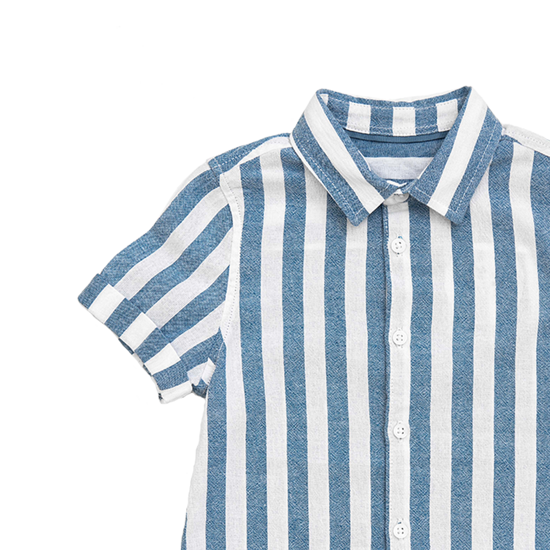 Striped Shirt - close.png
