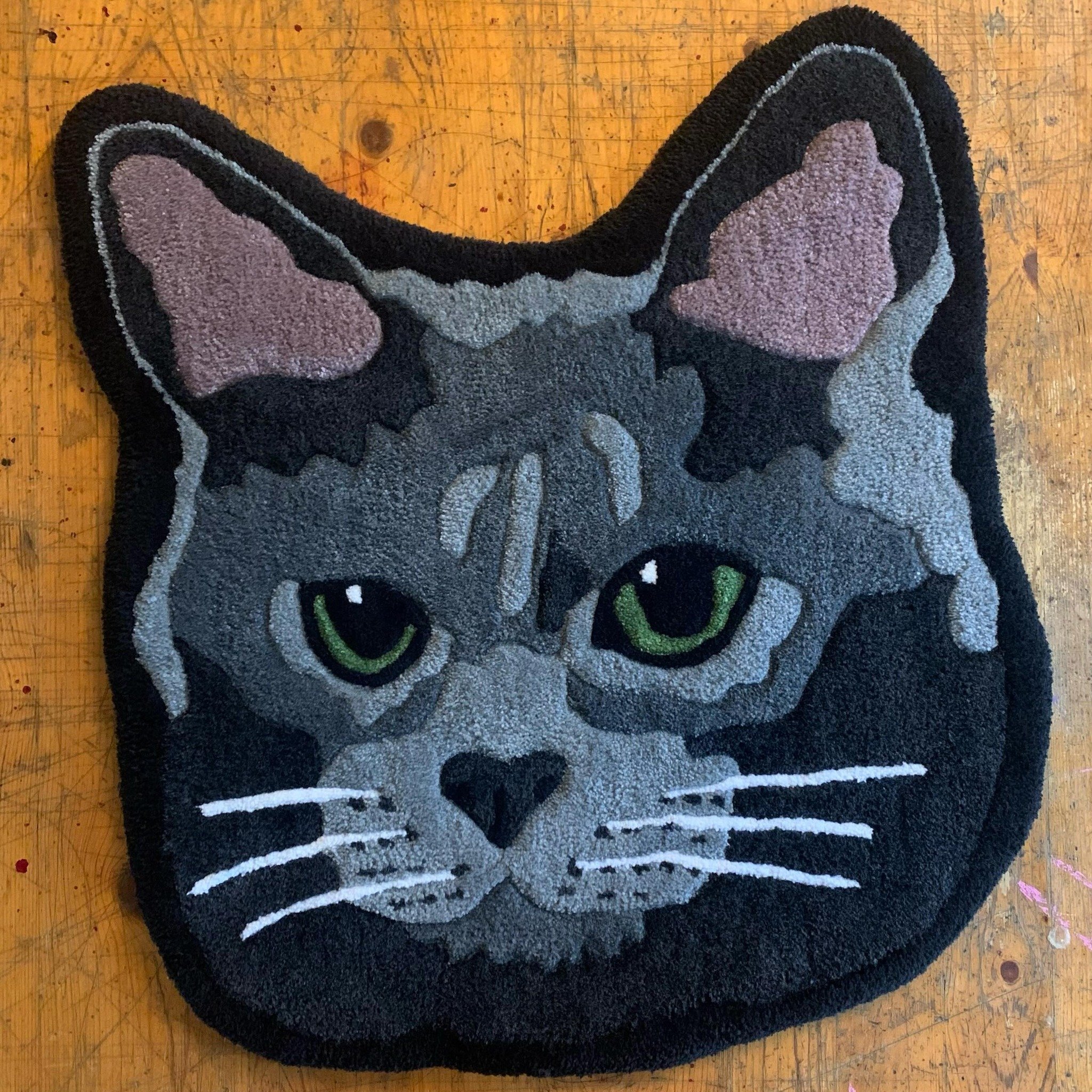 Finished product of this sweet baby!
Custom 2&rsquo;x2&rsquo; pet rug 😸
&mdash;&mdash;
These rugs make great birthday or Christmas presents &hellip; and are $50 off when ordered by July 15!