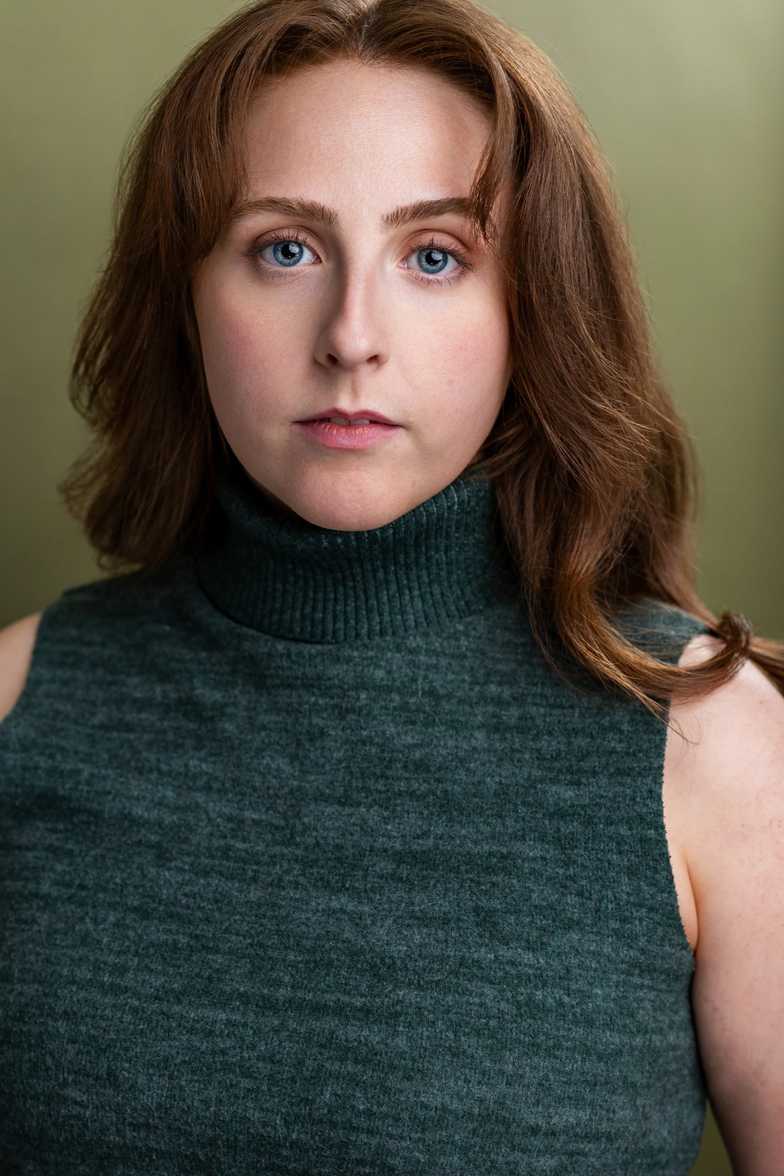 shelbea gabrielle headshot 2026.jpg