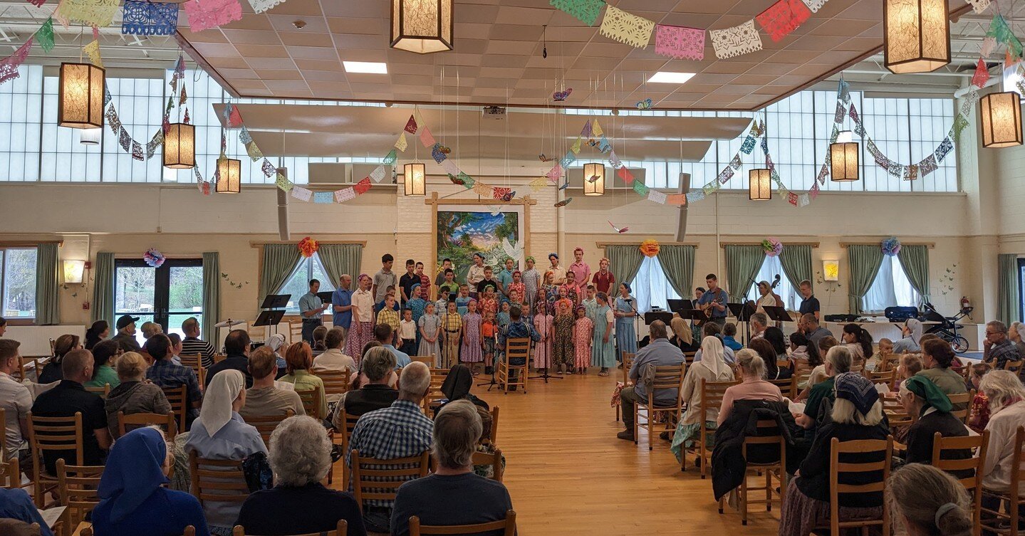 A spirited performance from the Bellvale school of La Misa Campesina, a renowned composition by Nicaraguan singer-songwriter Carlos Mej&iacute;a Godoy. It celebrates the unity and resilience of peasant communities, highlighting their faith, struggles