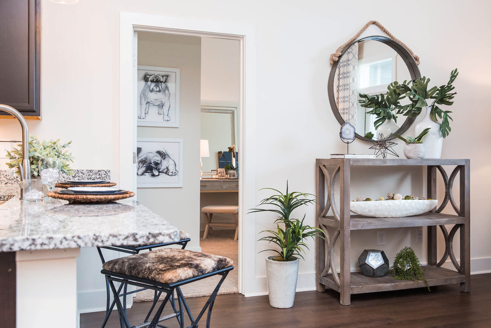 LUXE Staged photo 1.png