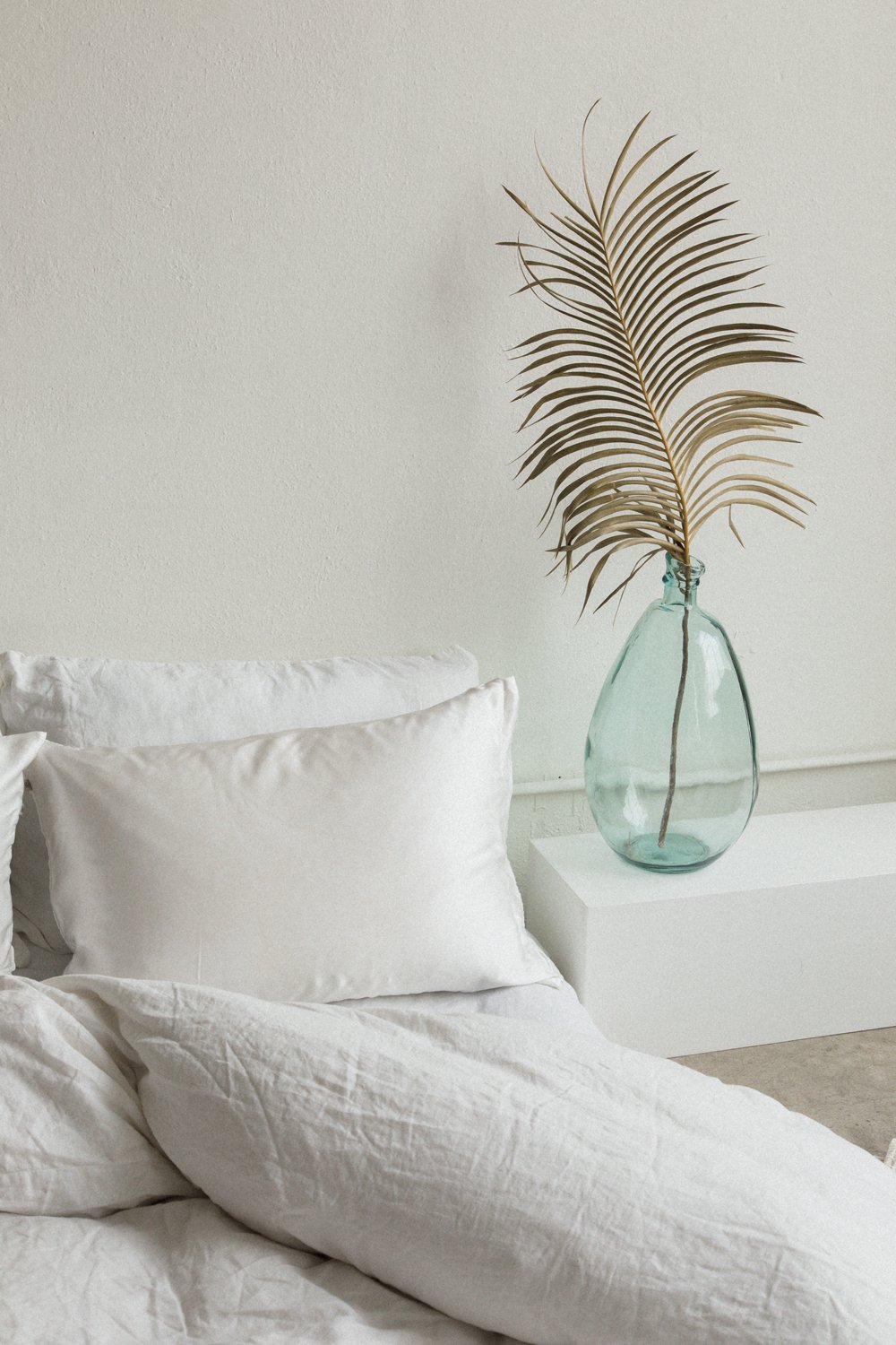 Penney + Bennett - Ivory Beauty Pillow