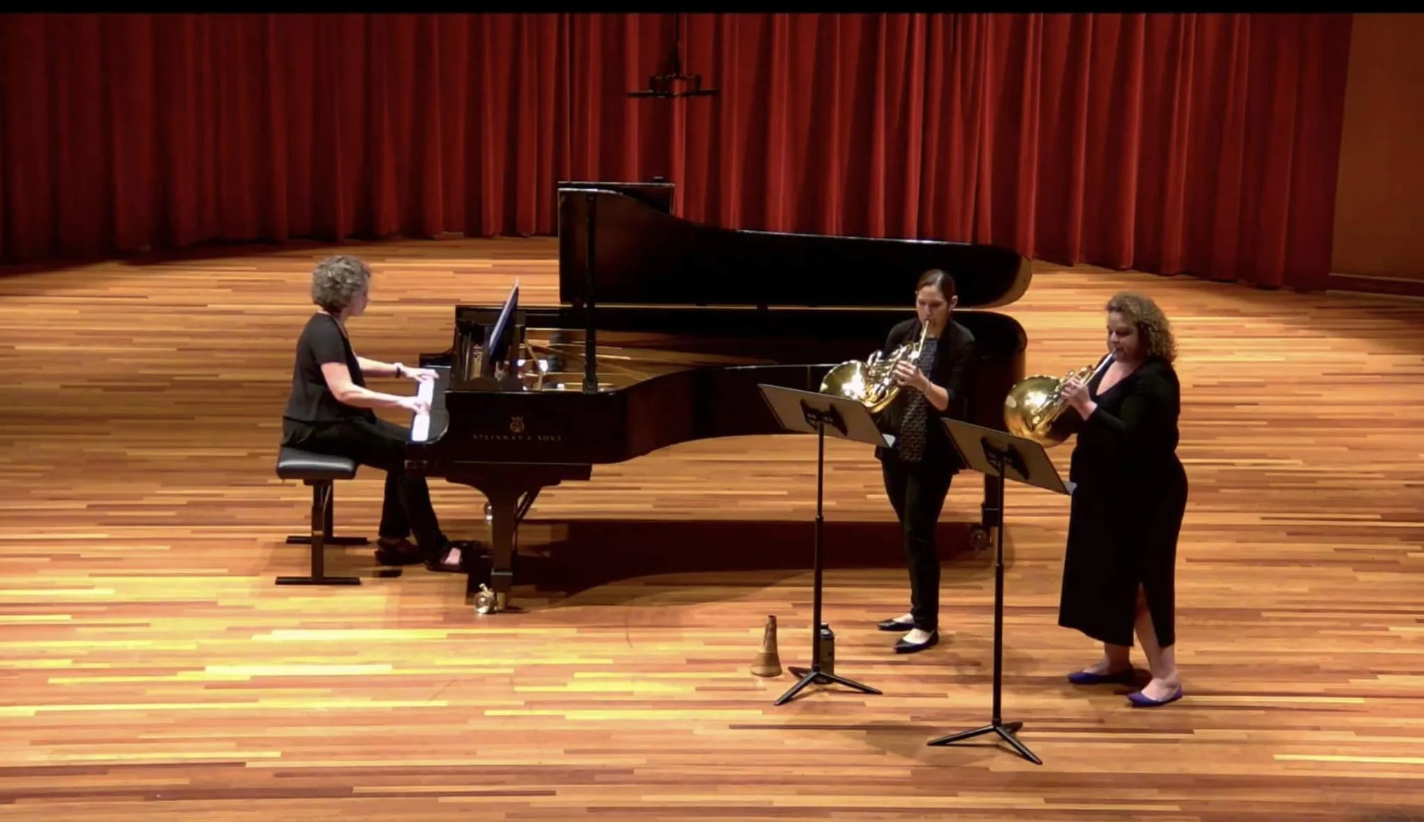 WORLD PREMIERE: En Bas D'Leaux (for two horns and piano)