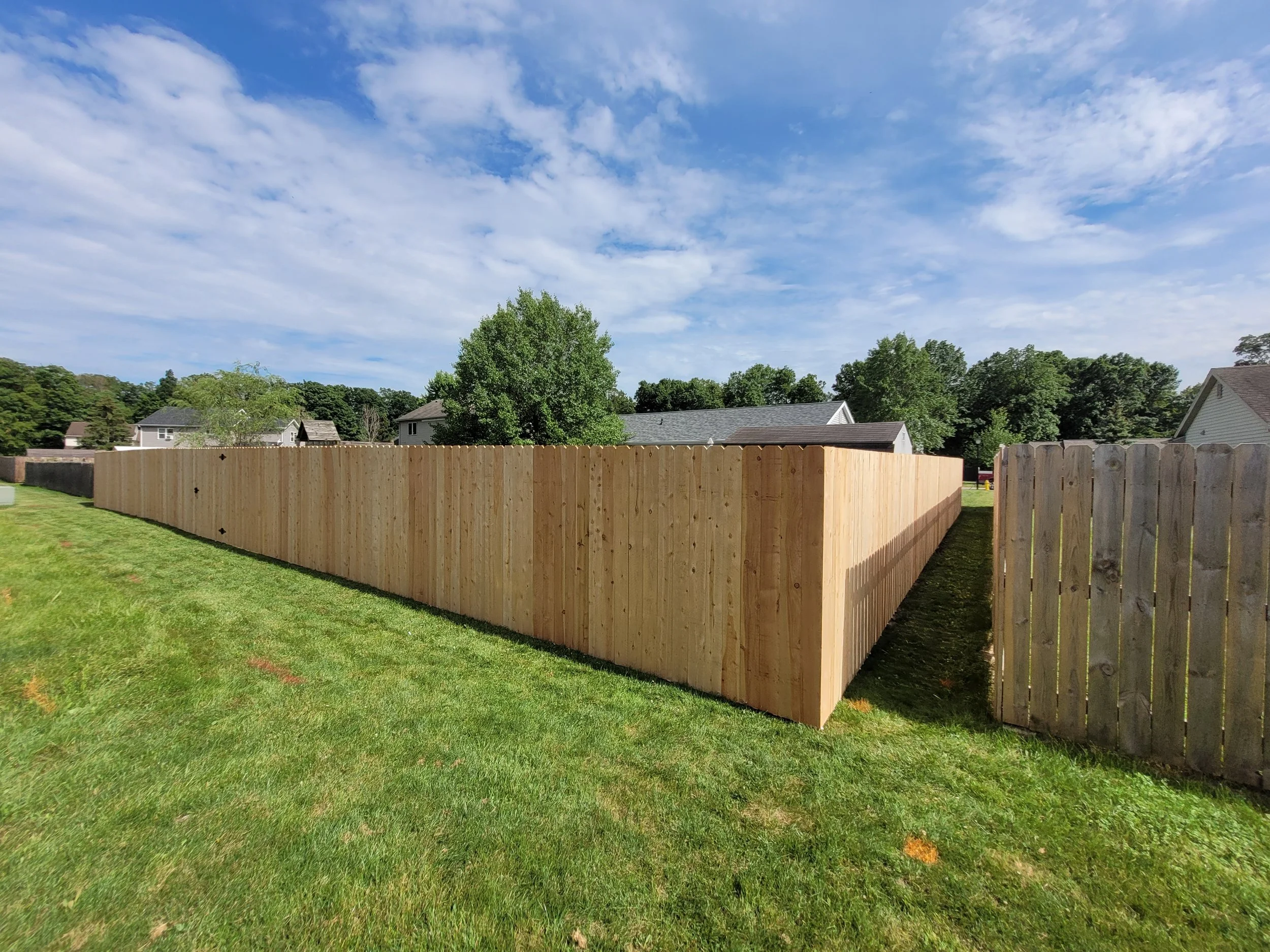 Side by Side Cedar Fence Company in Fort Wayne 10.jpg