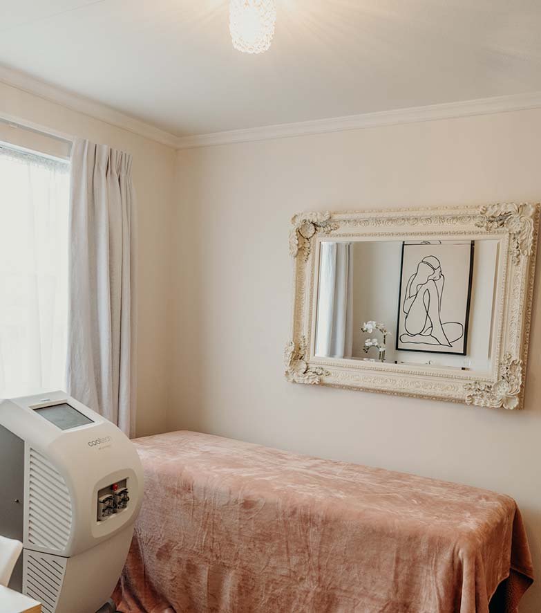 Cooltech fat freezing treatment room in Dunedin clinic