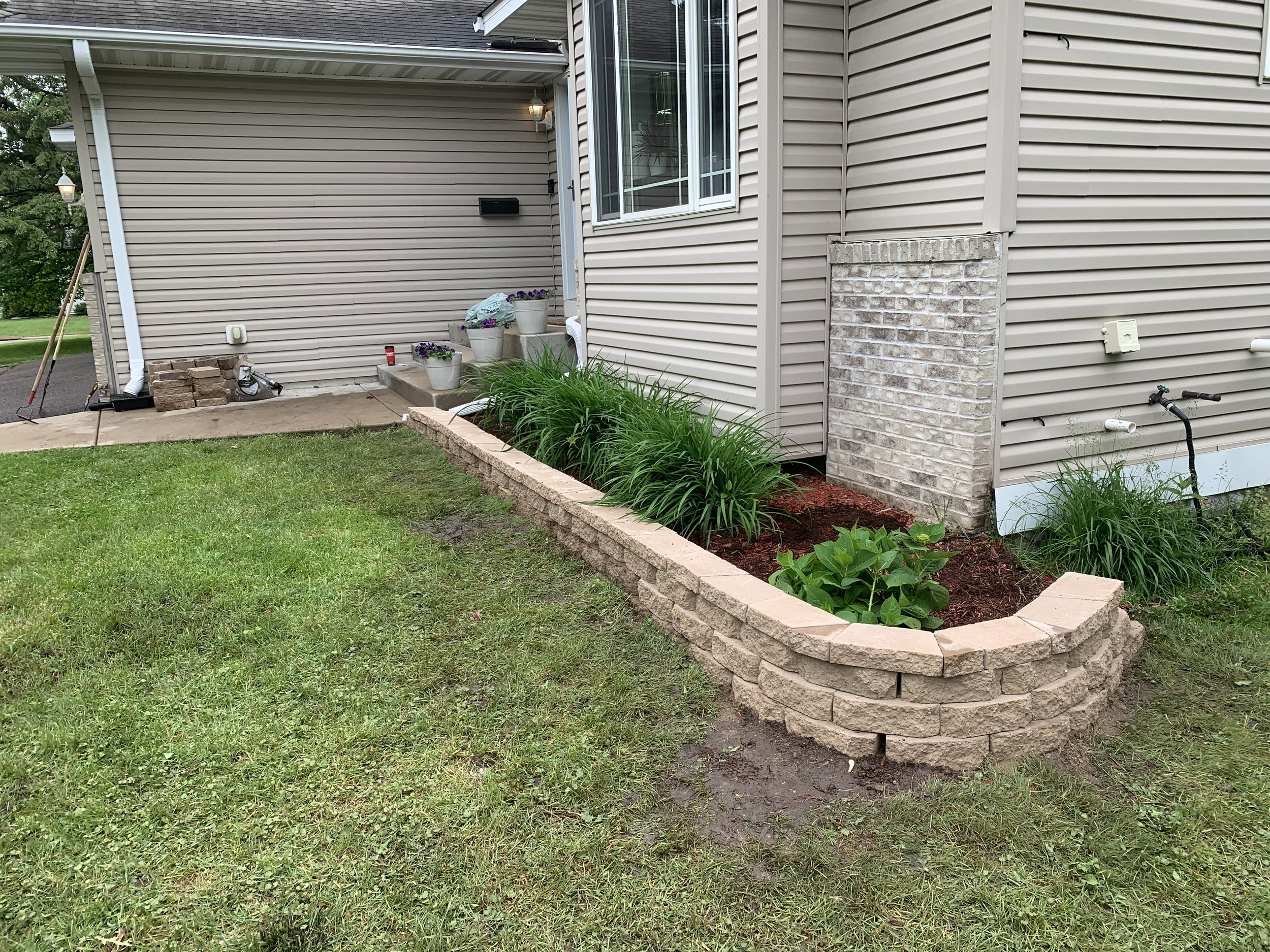 Curved around corner per customer's request.