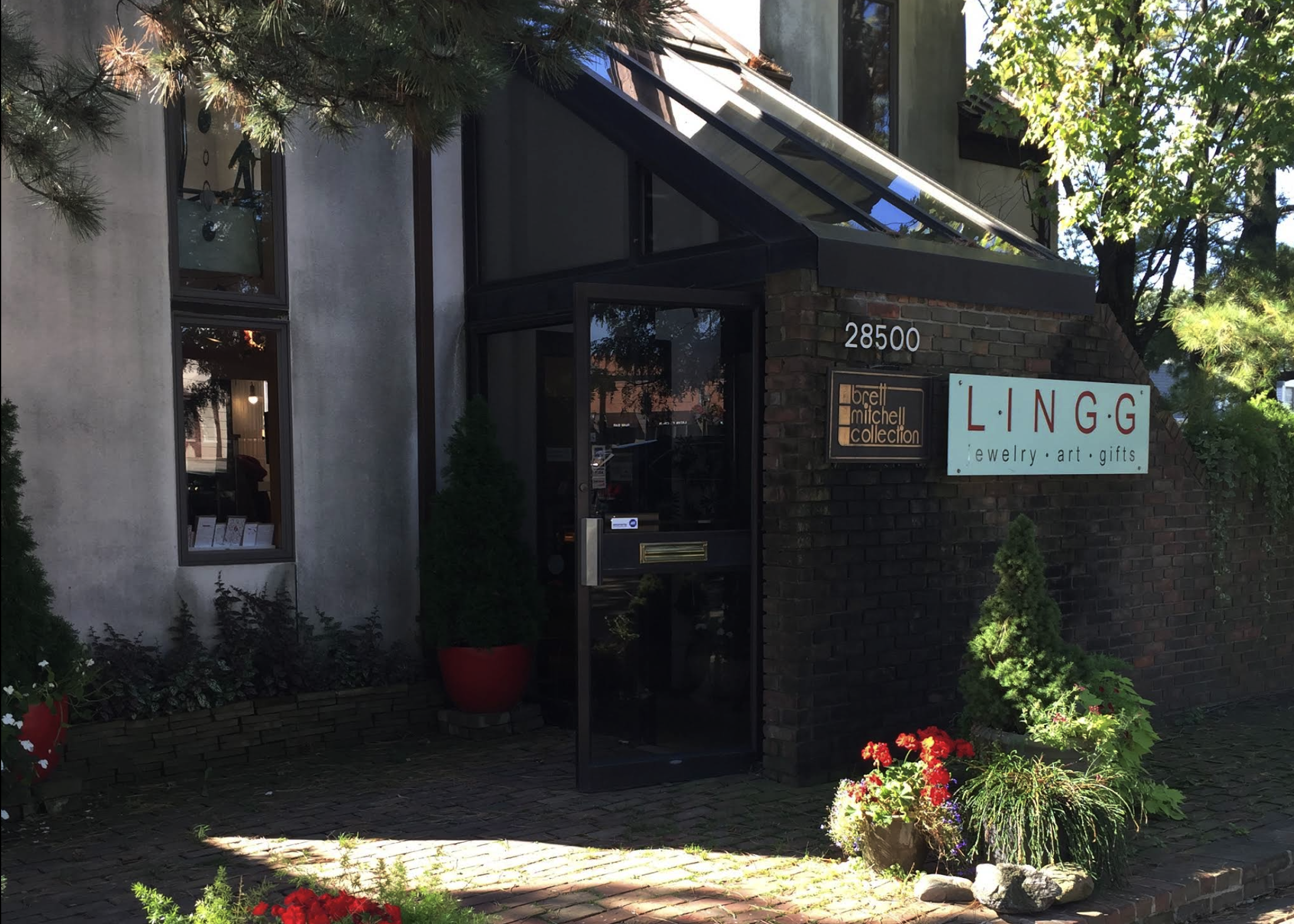 Meet our Stockists: LINGG