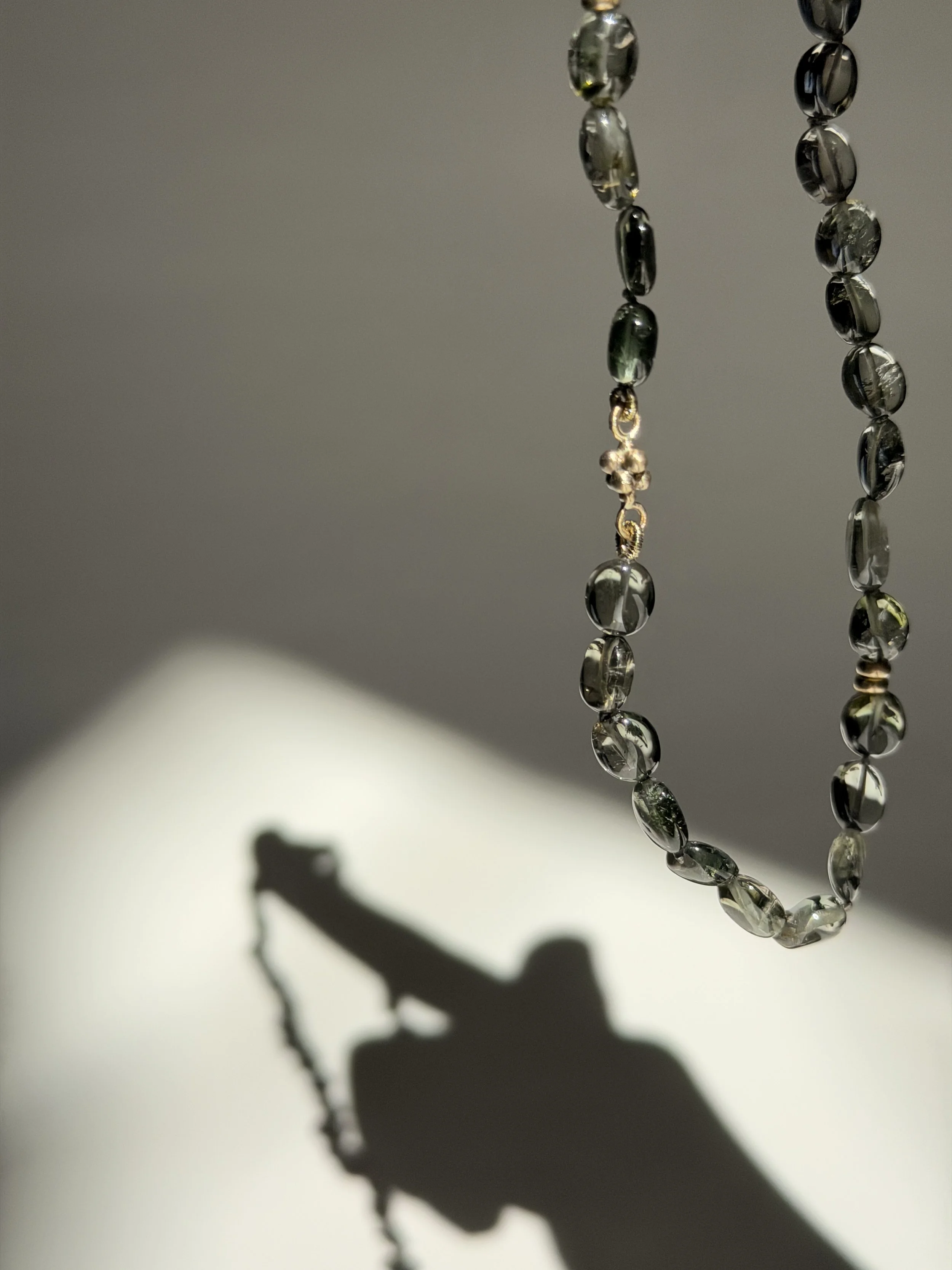 /s/OS_Green-Tourmaline-Lichen-Necklace.mp4