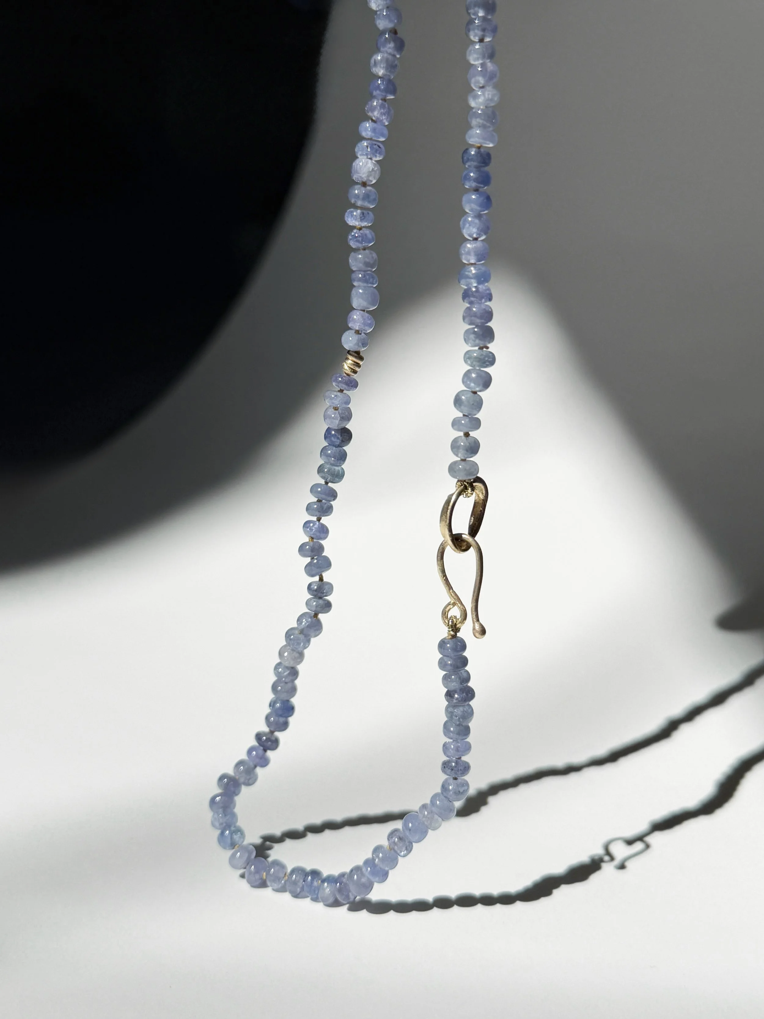 OS_OOAK_Tanzanite Simple Layering Necklace 03.JPG